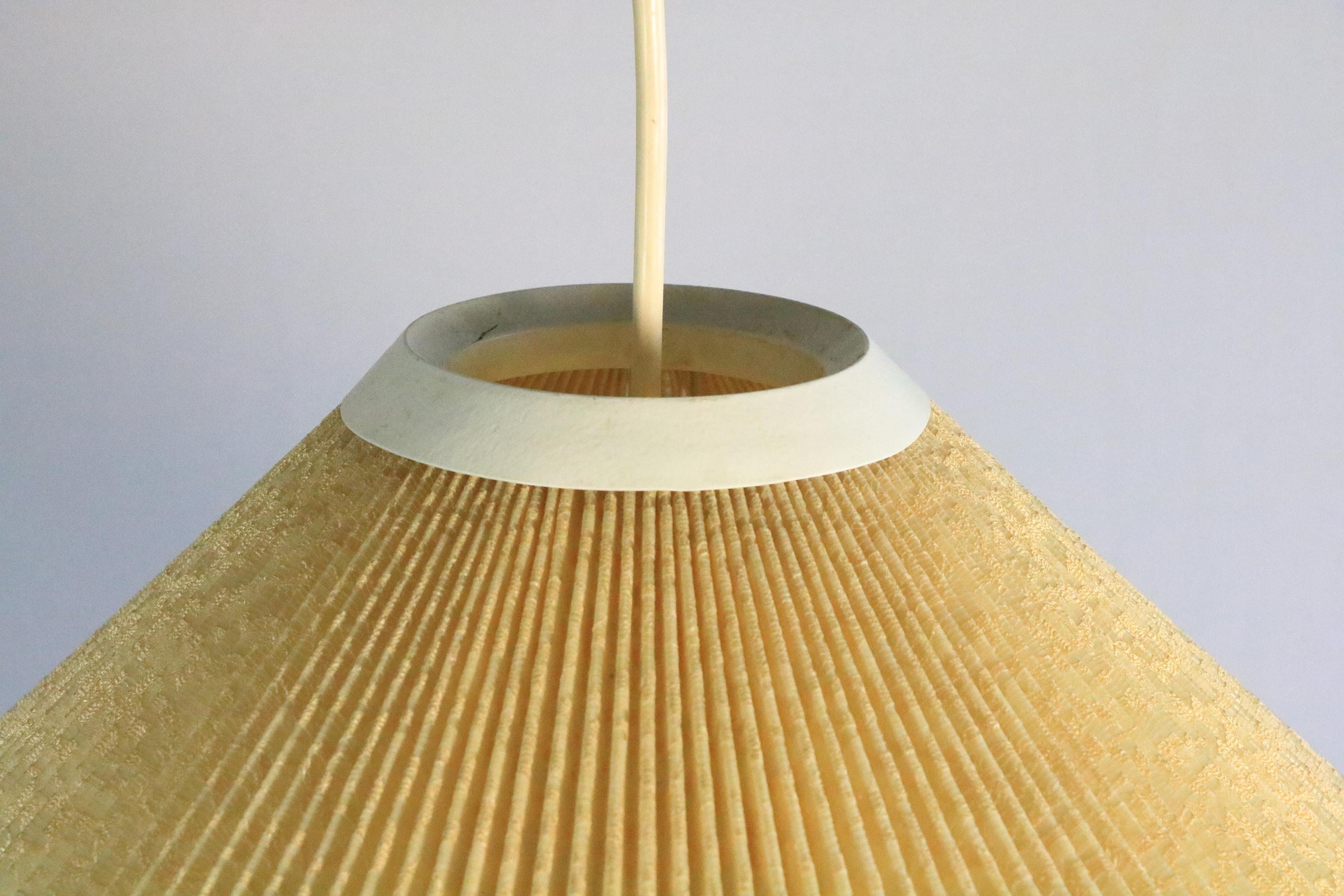 Plastic Cocoon hanging lamp, Plissee, Original 1960s
