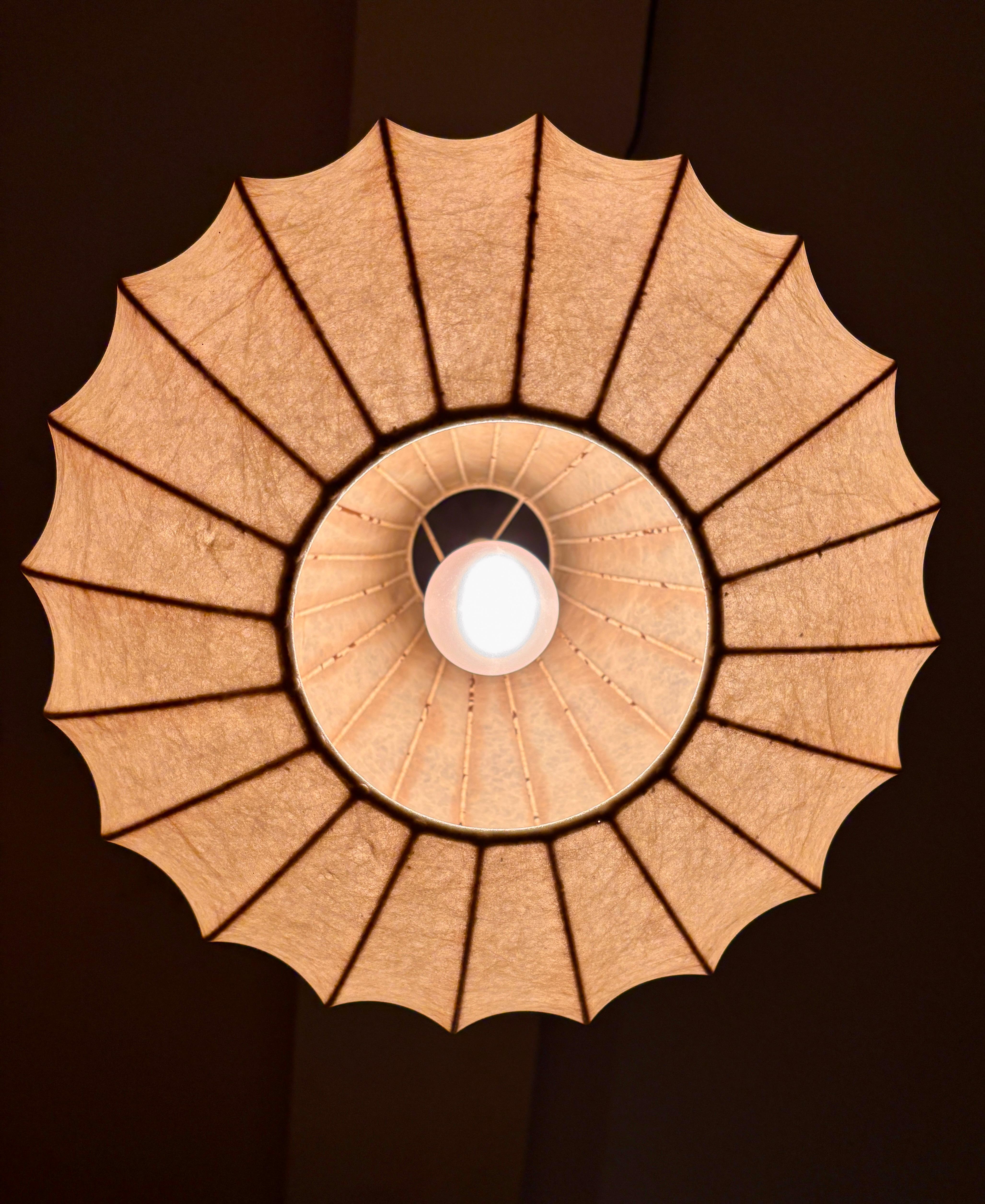 Cocoon-Lampe von George Nelson, Cocoon  Italien 1960er Jahre (Harz) im Angebot