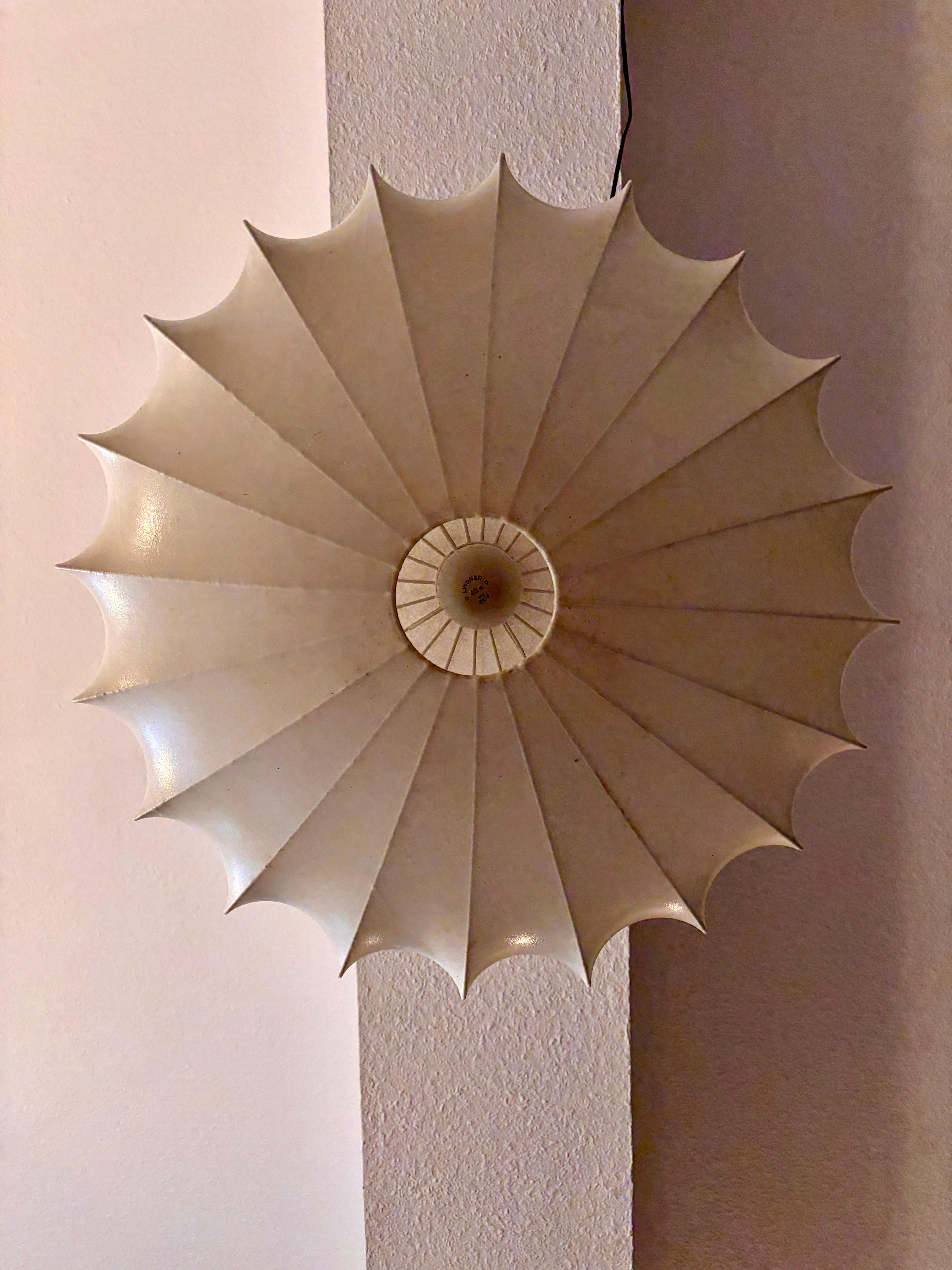 Lampada Cocoon di Goldkant 1960 in vendita 1