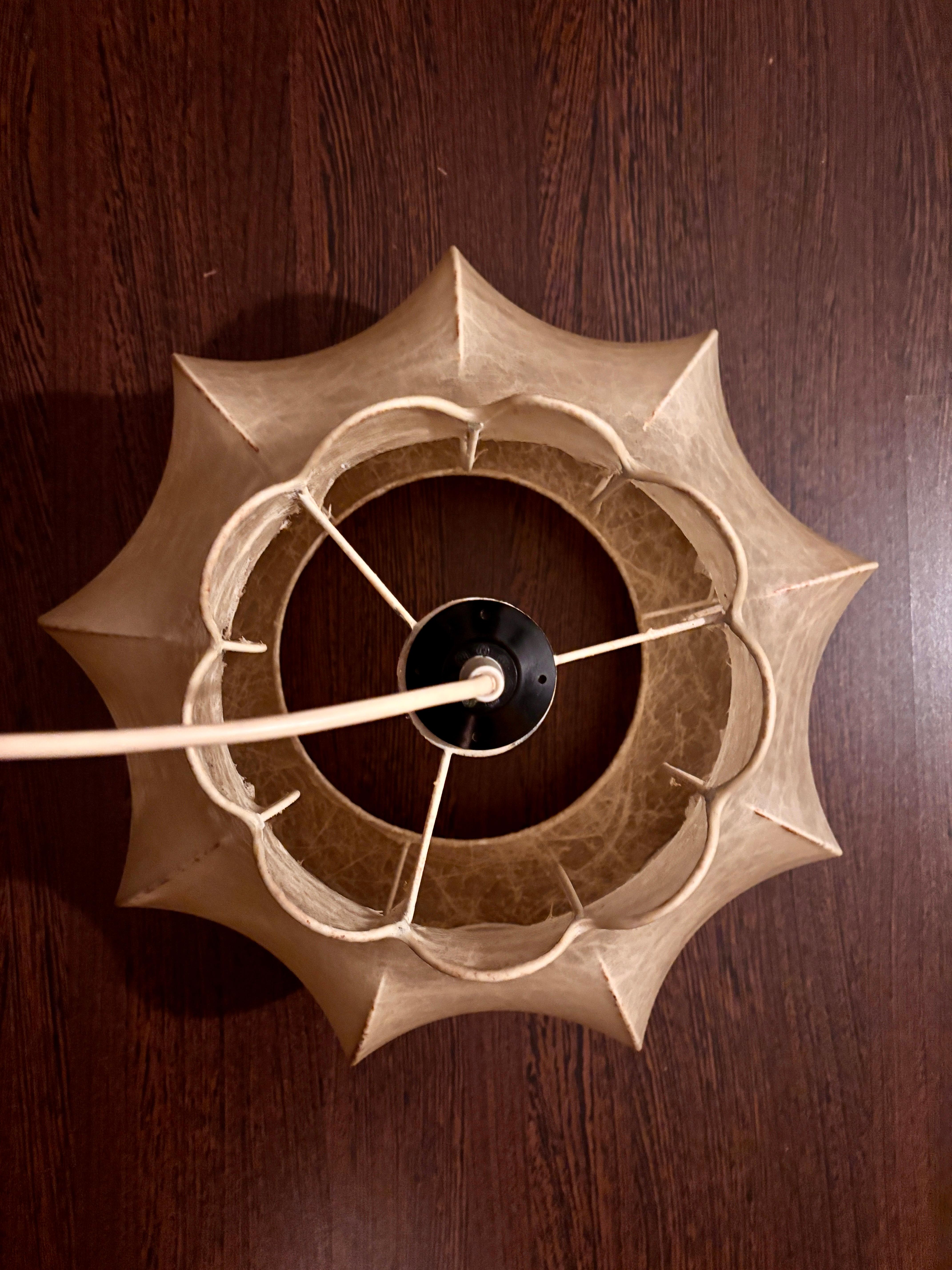 Lámpara Cocoon de Goldkant,  Italia Años 60 en venta 8