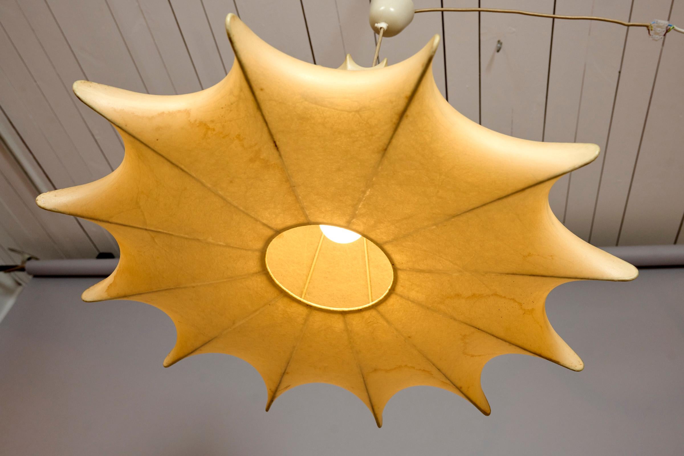 Mid-20th Century Cocoon light star shape