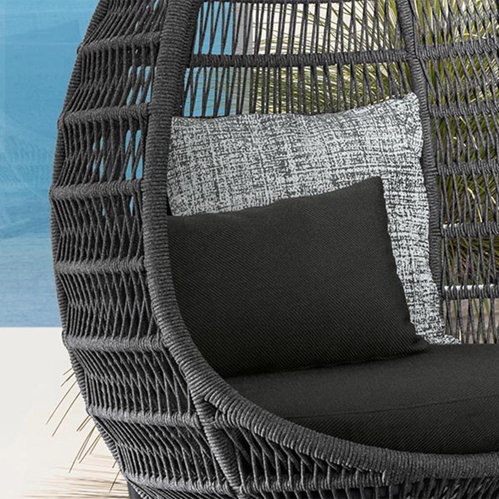 Cocoon Lounge Hanging Chair In New Condition For Sale In Paris, FR