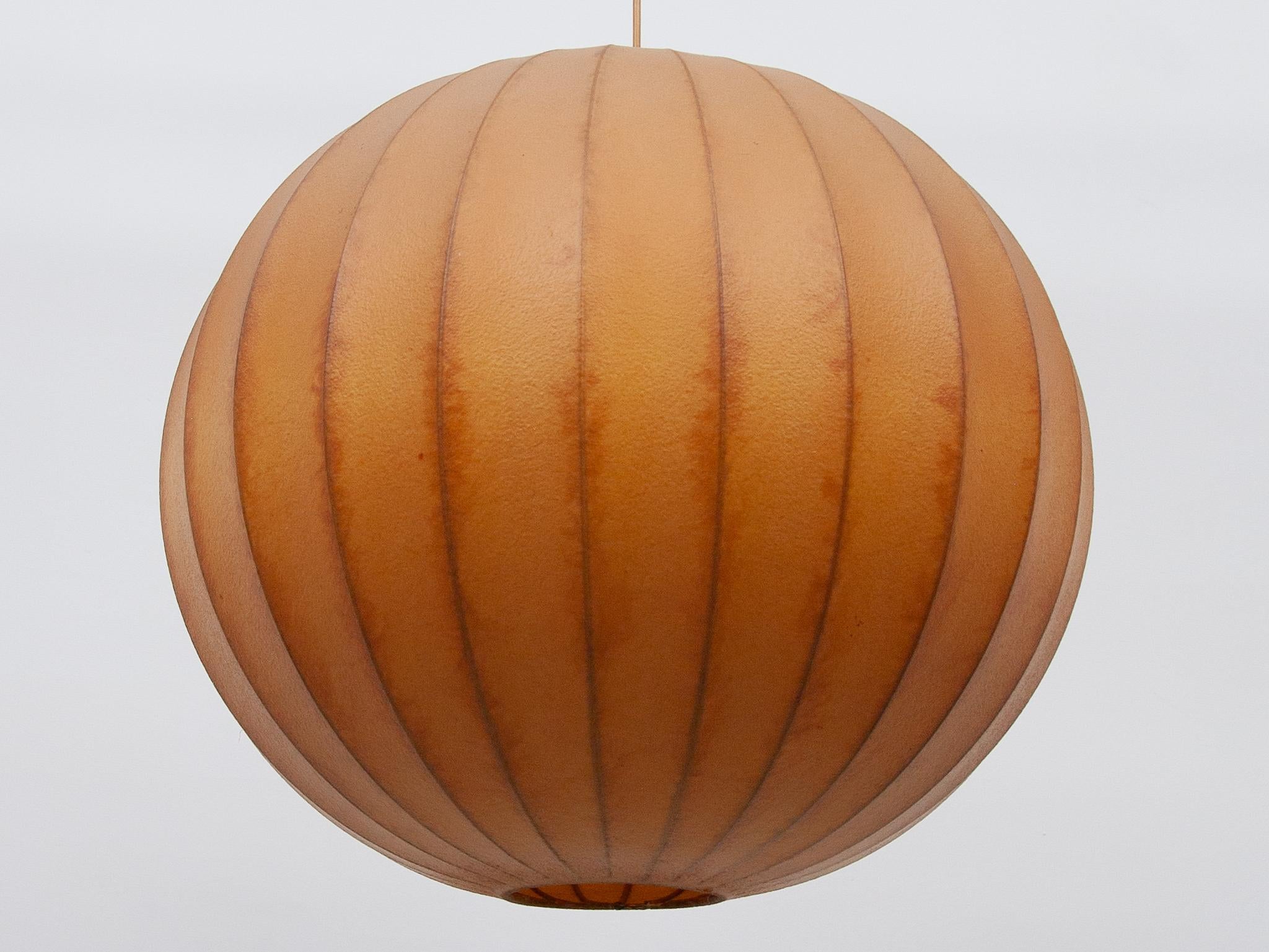Italian Cocoon Pendant by Achille & Pier Giacomo Castiglioni, 1960s For Sale