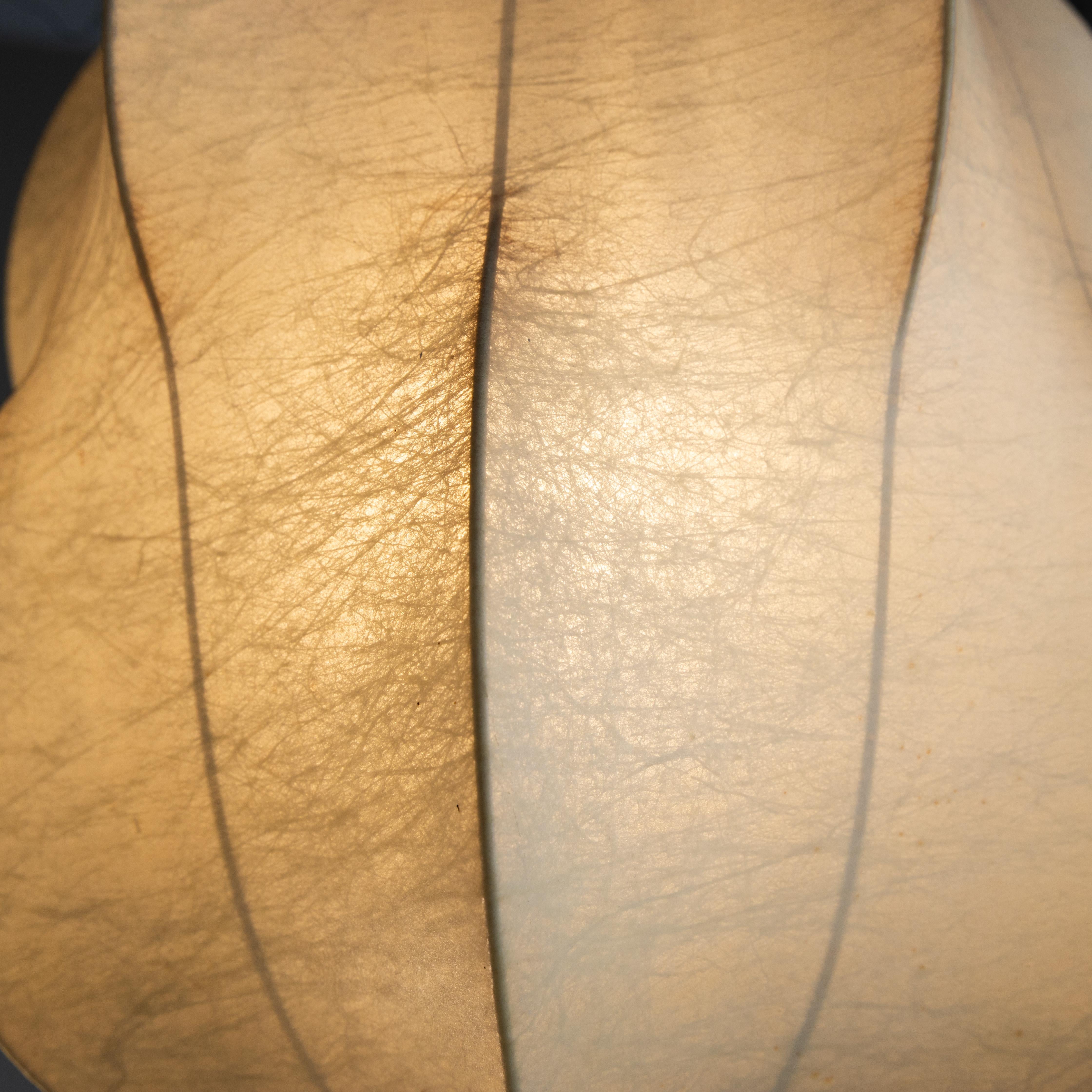 Lámpara colgante Cocoon 1960, estilo de mediados de siglo en venta 4