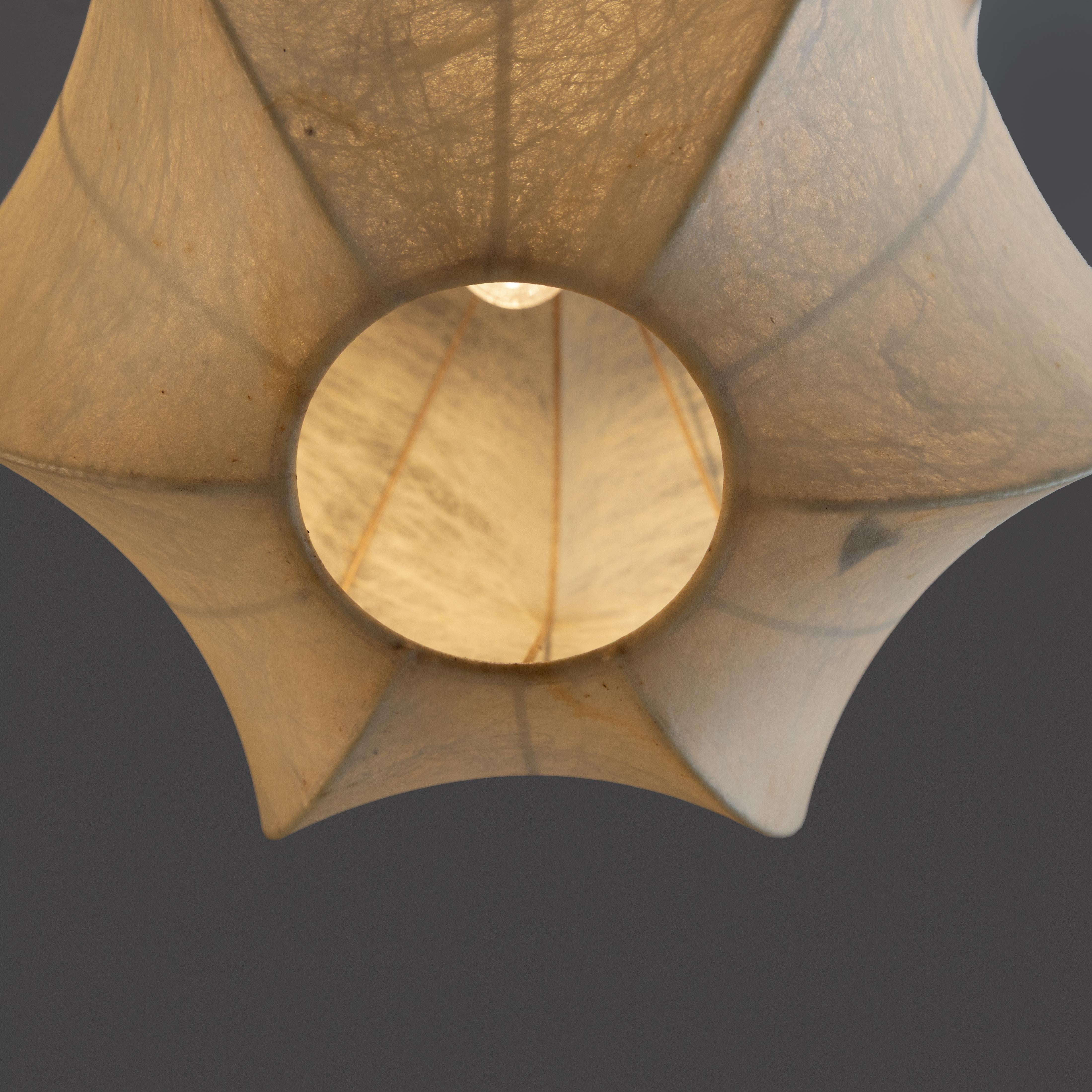 Lámpara colgante Cocoon 1960, estilo de mediados de siglo mediados del siglo XX en venta