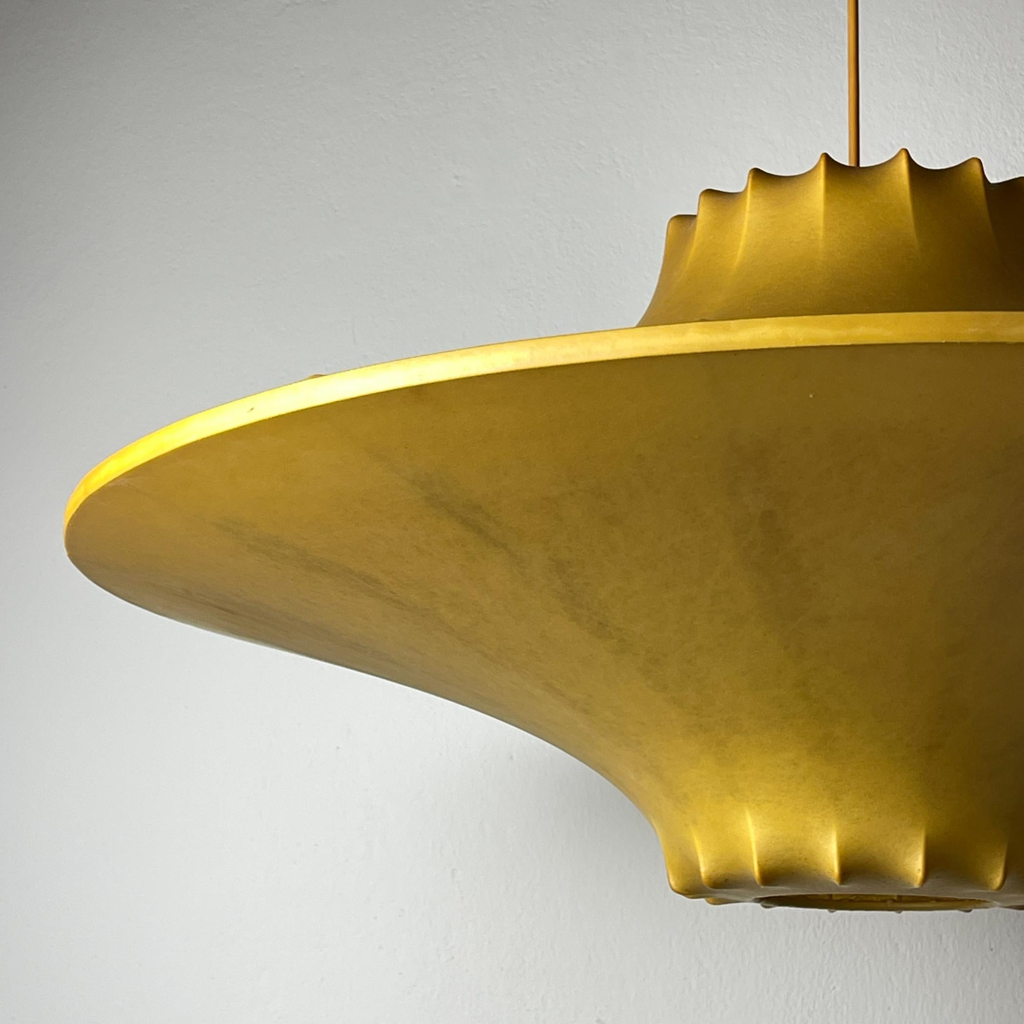 Cocoon-Pendelleuchte von Achille & Pier Castiglioni für Flos, Italien, 1960er Jahre im Angebot 3