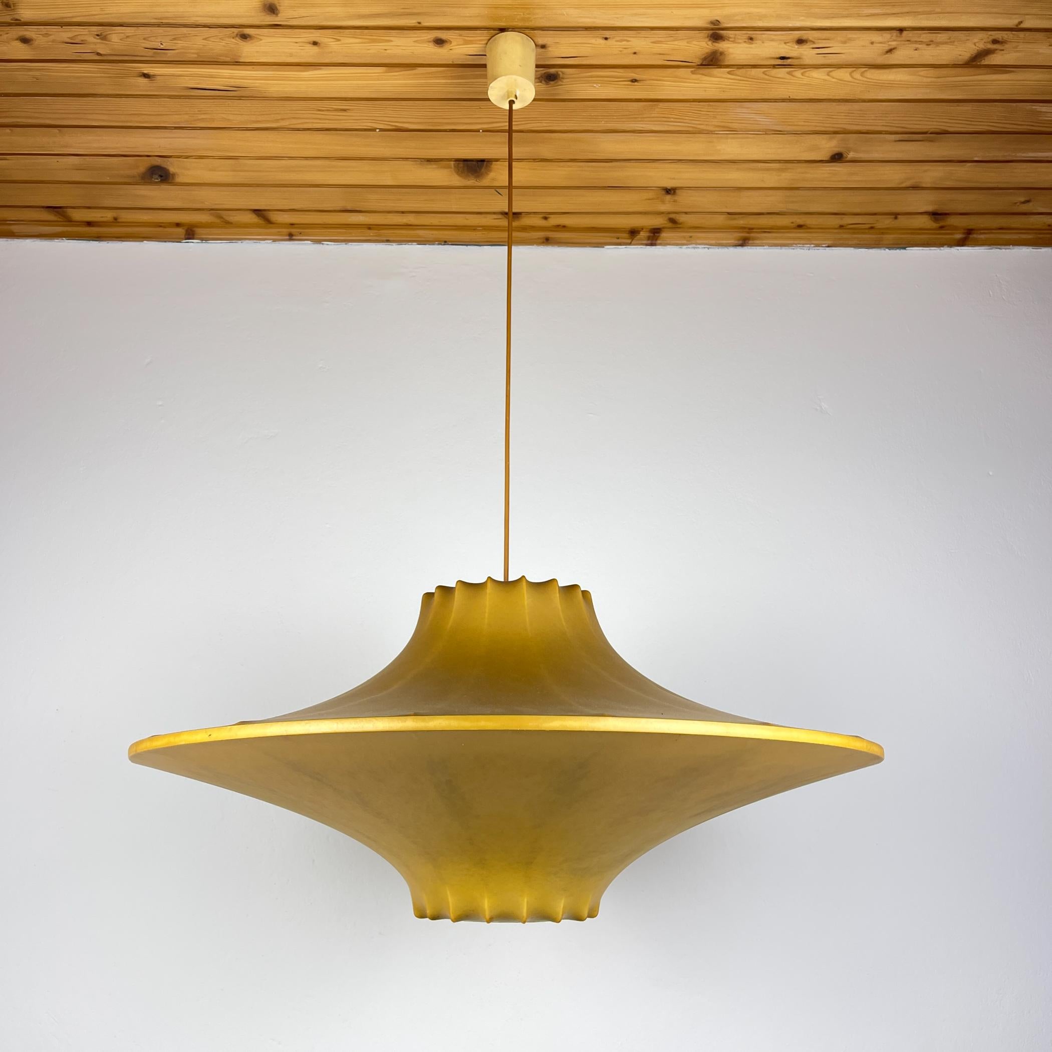 Cocoon-Pendelleuchte von Achille & Pier Castiglioni für Flos, Italien, 1960er Jahre im Angebot 4