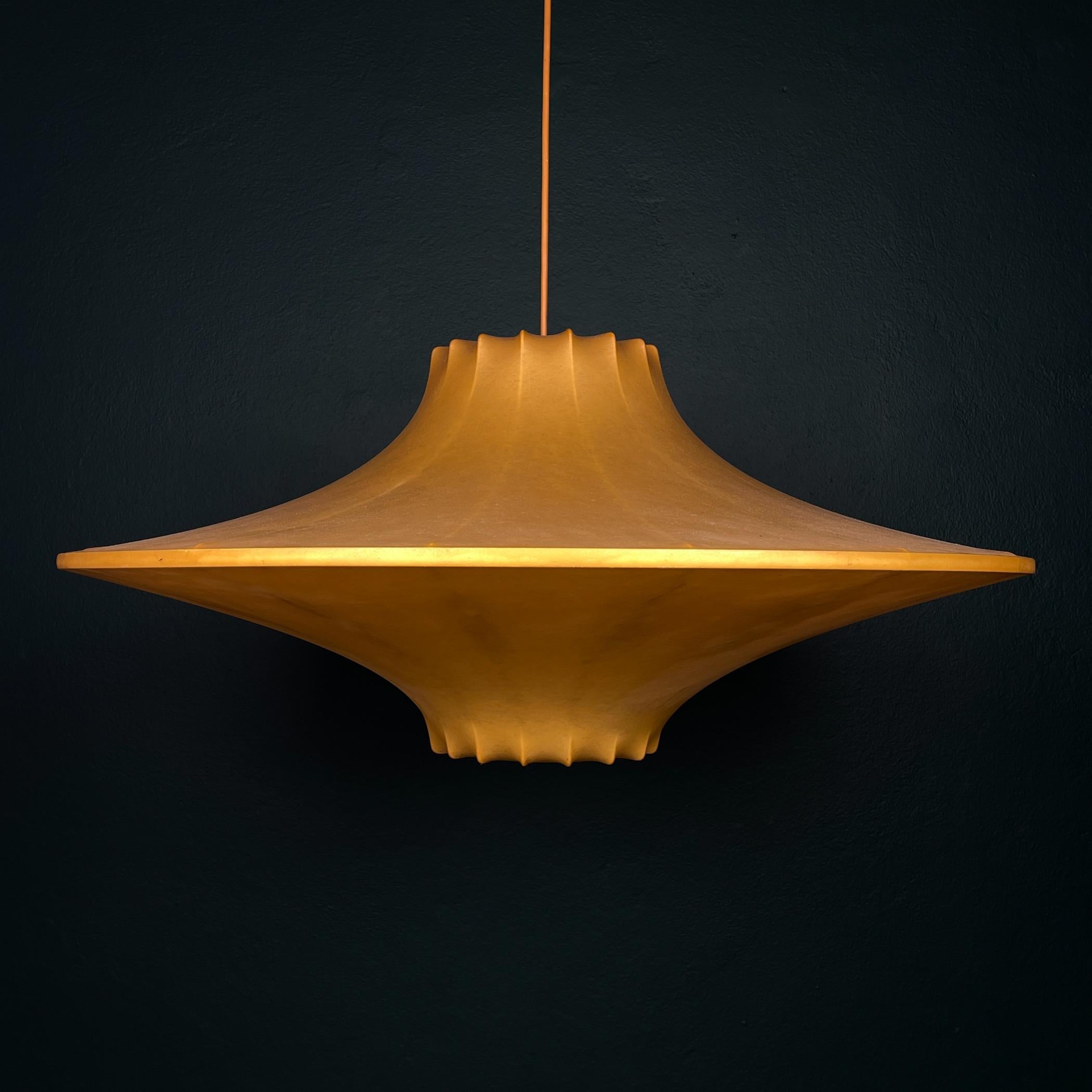 Cocoon-Pendelleuchte von Achille & Pier Castiglioni für Flos, Italien, 1960er Jahre im Angebot 6