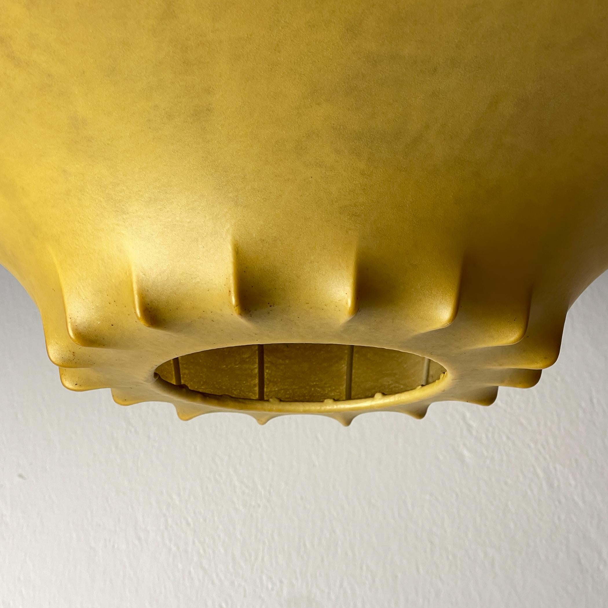 Cocoon-Pendelleuchte von Achille & Pier Castiglioni für Flos, Italien, 1960er Jahre (Kunststoff) im Angebot