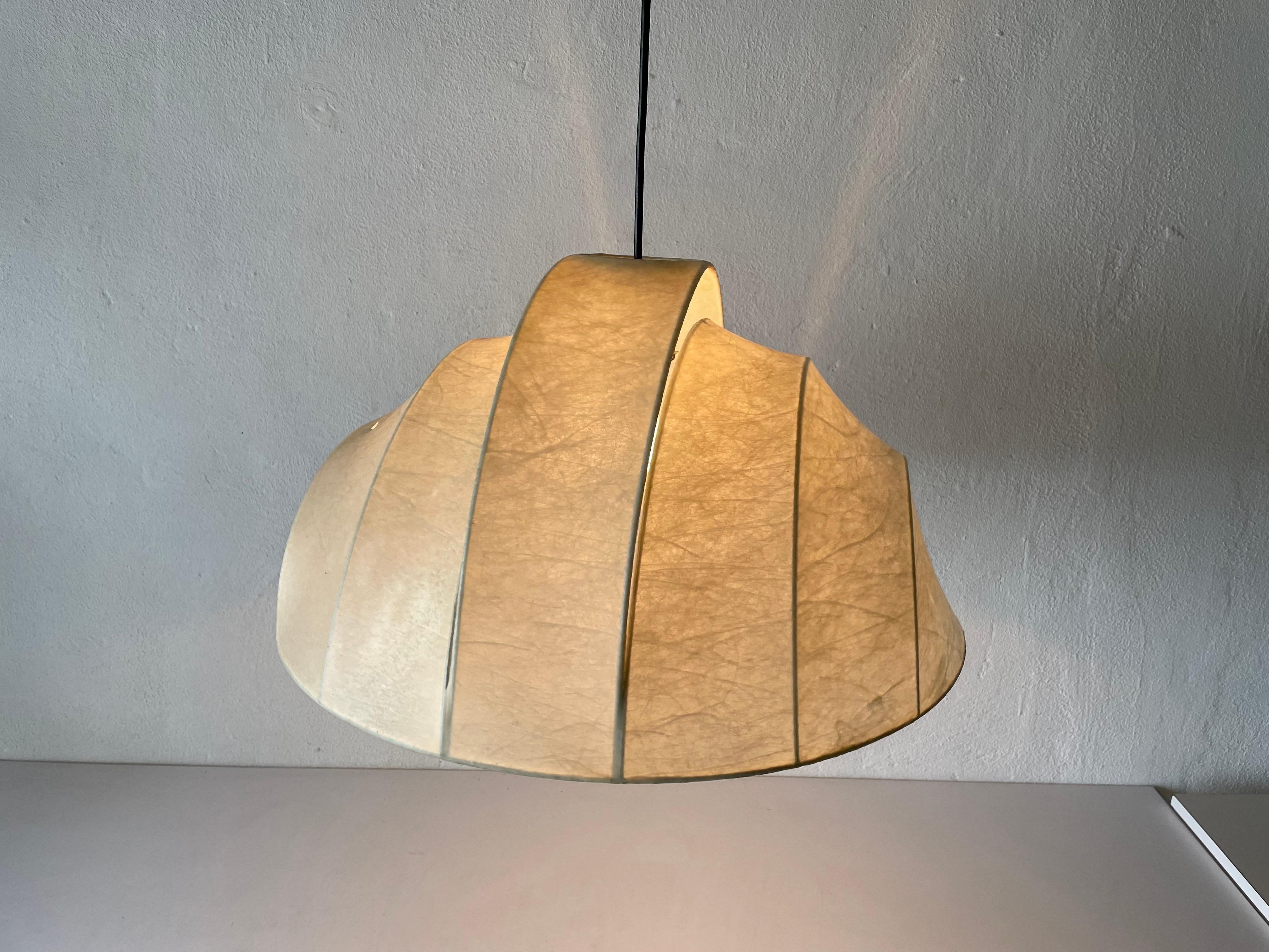 Lampe à suspension cocon par Goldkant, années 1960, Allemagne en vente 3