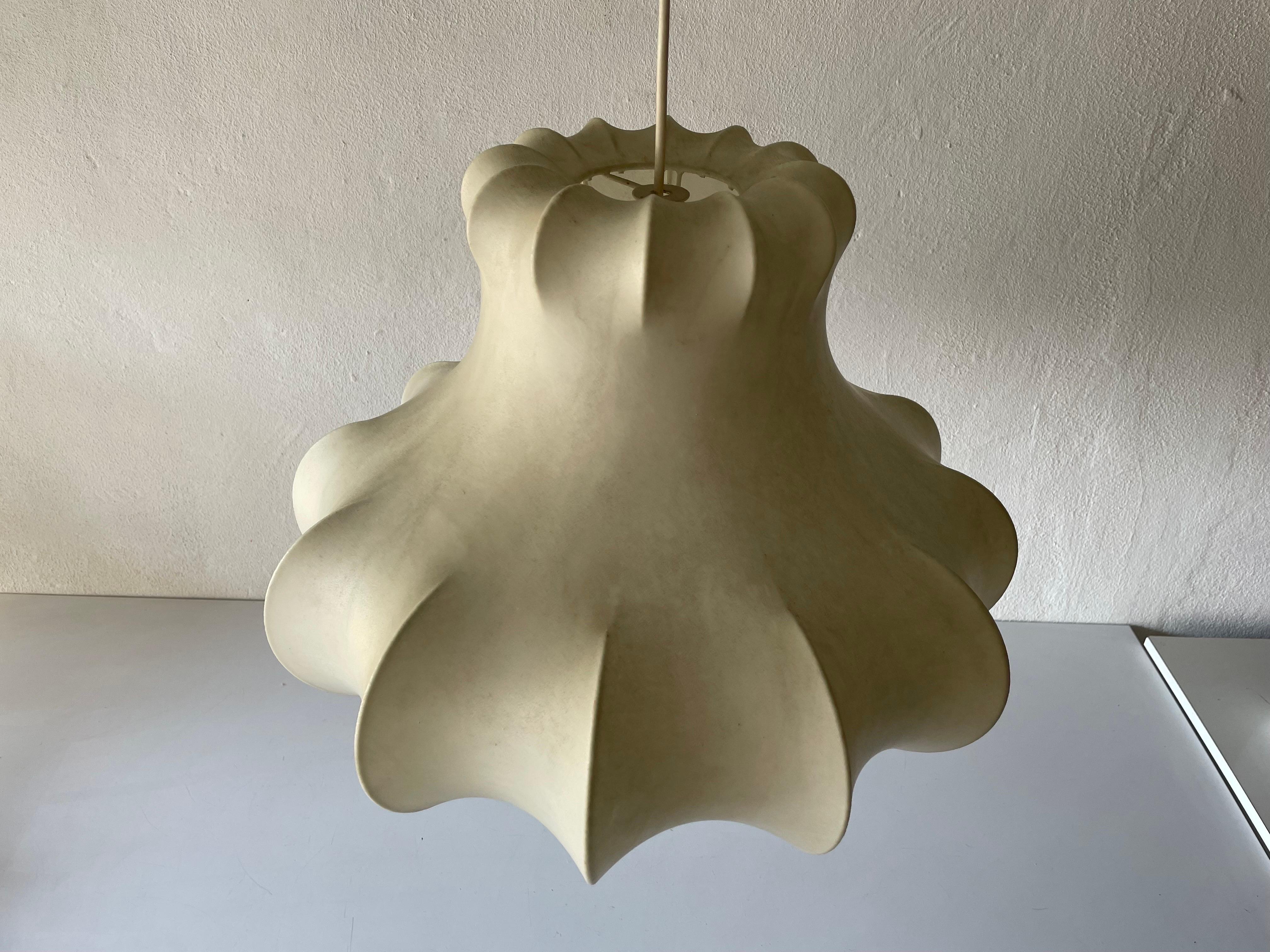 Cocoon pendant lamp by Goldkant, 1960s, Germany
 
Lampshade is in very good vintage condition.

This lamp works with E27 light bulb. Max 100W
Wired and suitable to use with 220V and 110V for all countries.

Measurements:
Height: 90 cm
Shade