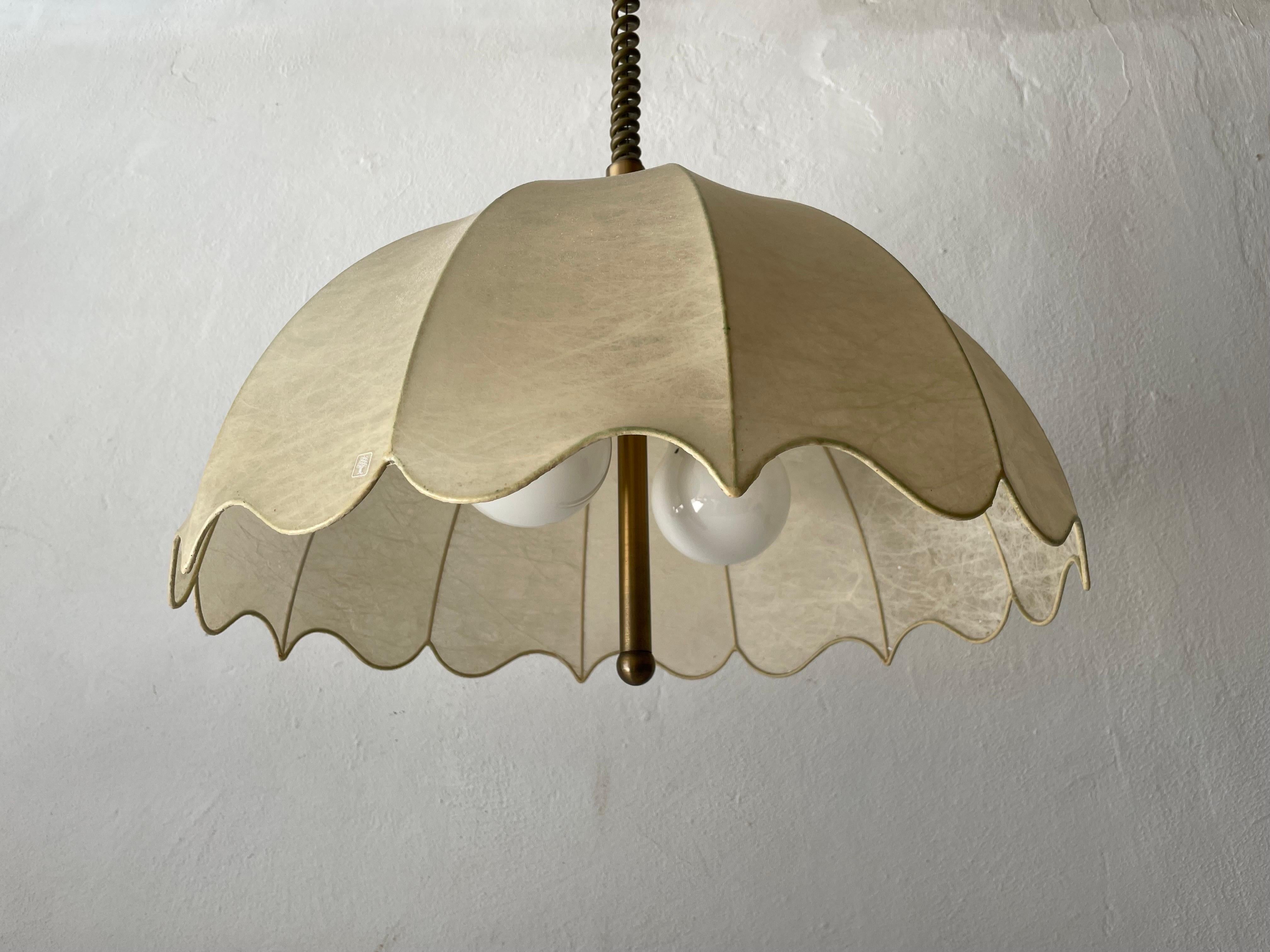 Cocoon pendant lamp by Goldkant, Castiglioni Era, 1960s, Germany

Lampshade is in very good vintage condition.

This lamp works with 2x E27 light bulbs. 
Wired and suitable to use with 220V and 110V for all countries.

Measurements:
Height