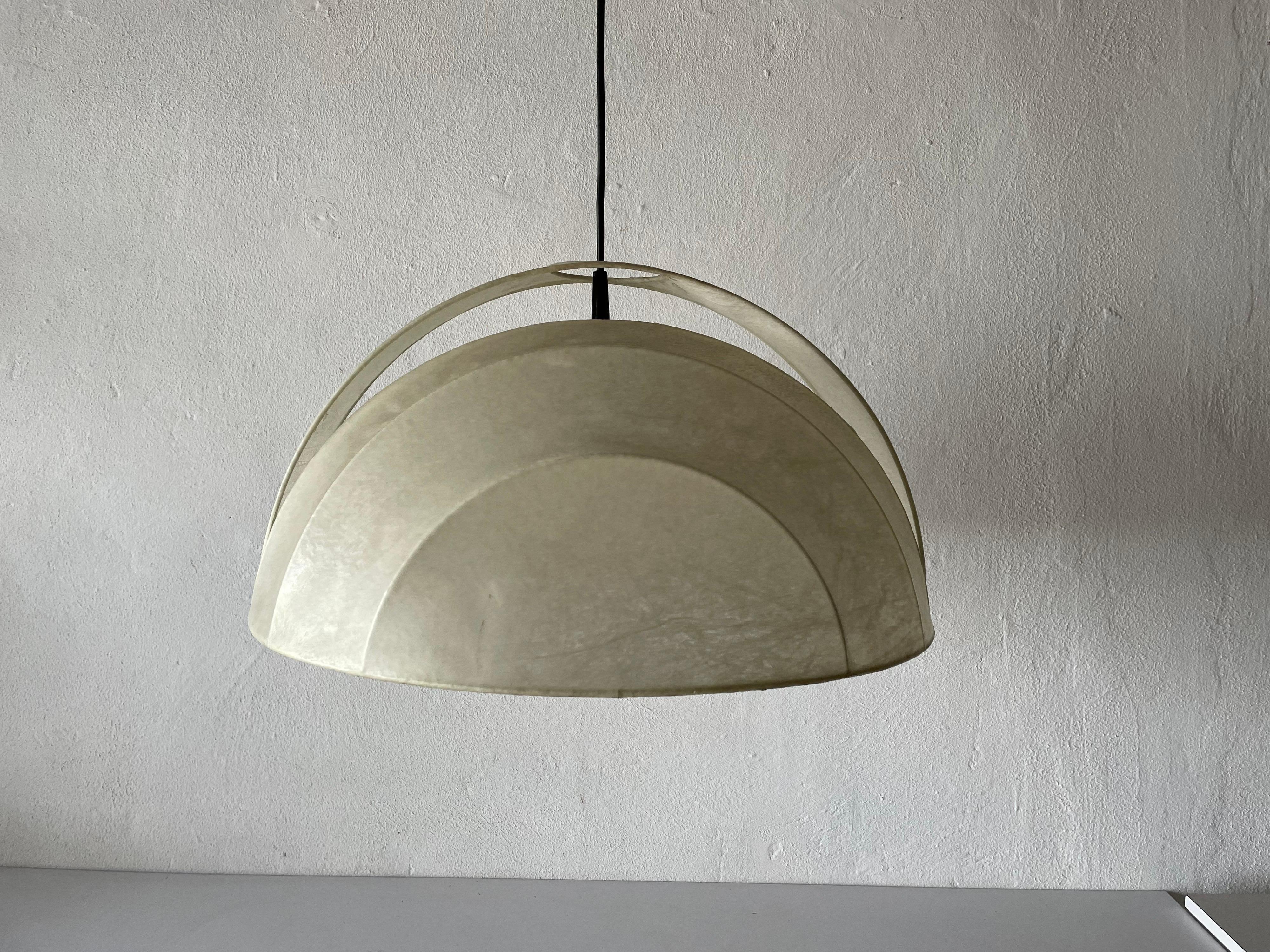 Cocoon Pendant Lamp by Goldkant, 1960s, Germany In Good Condition For Sale In Hagenbach, DE