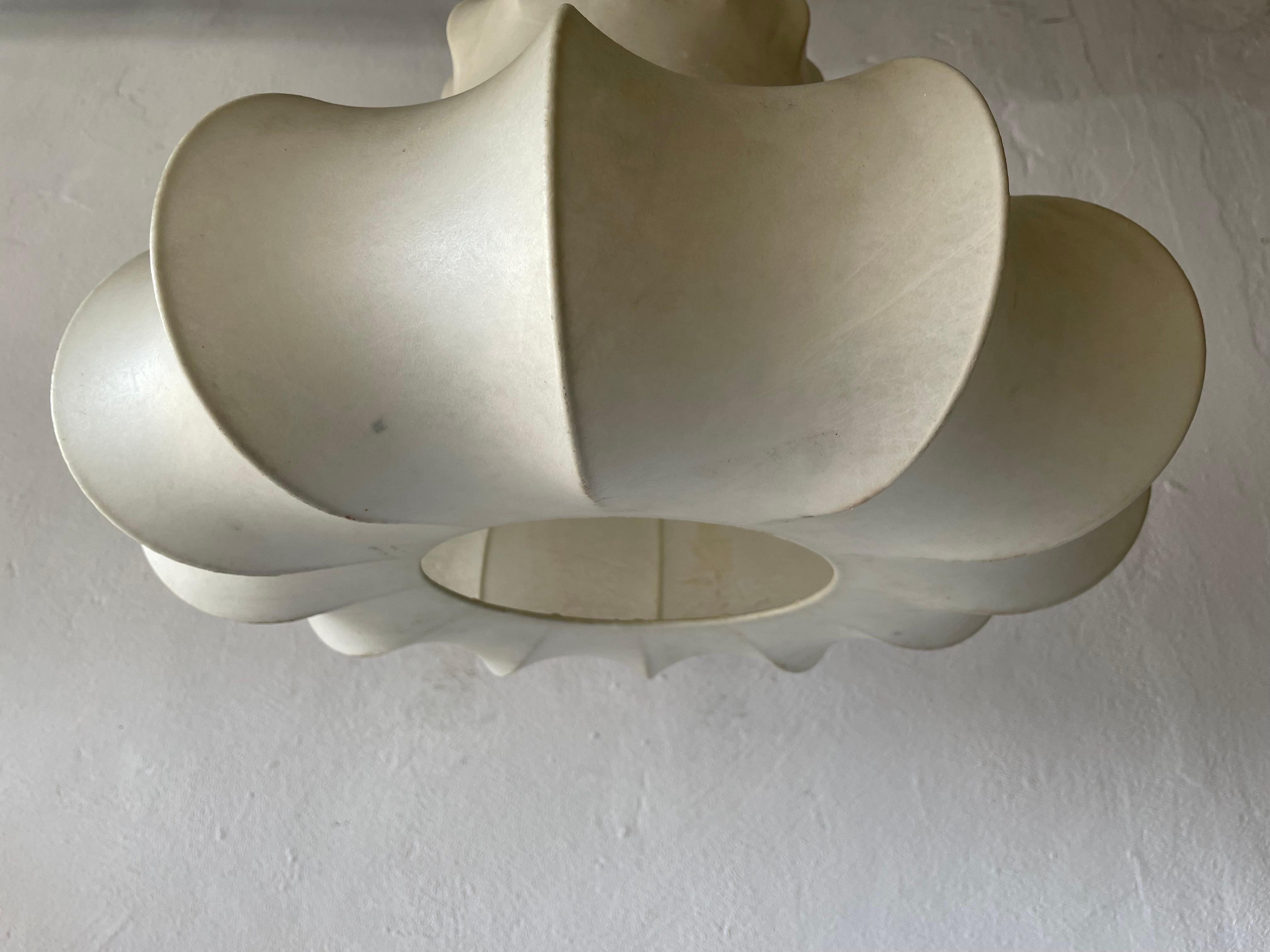 Cocoon Pendant Lamp by Goldkant, 1960s, Germany In Good Condition In Hagenbach, DE