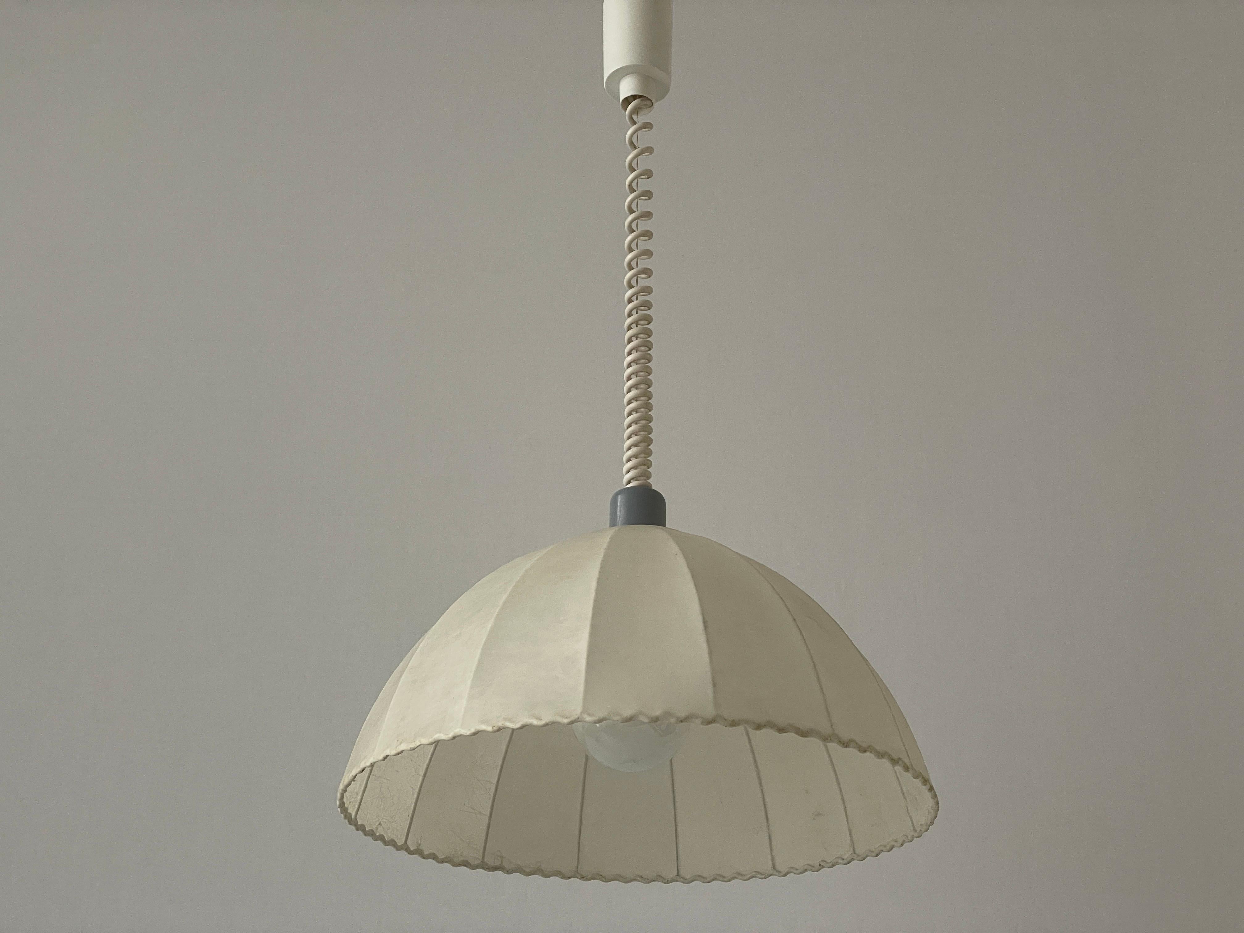 Milieu du XXe siècle Lampe pendante cocon par Goldkant avec plateau en métal gris, années 1960, Allemagne en vente