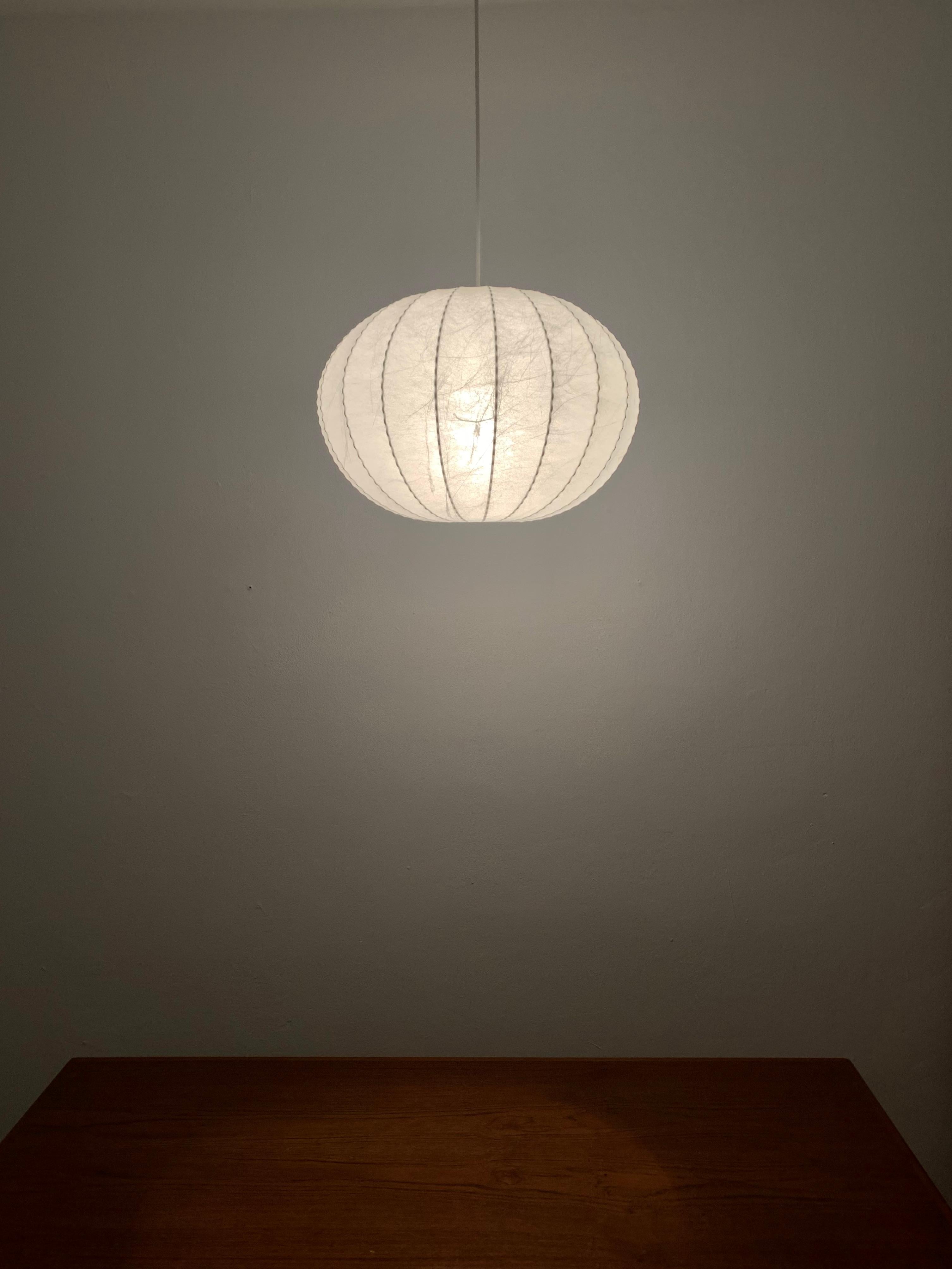 Cocoon Pendant Lamp For Sale 2