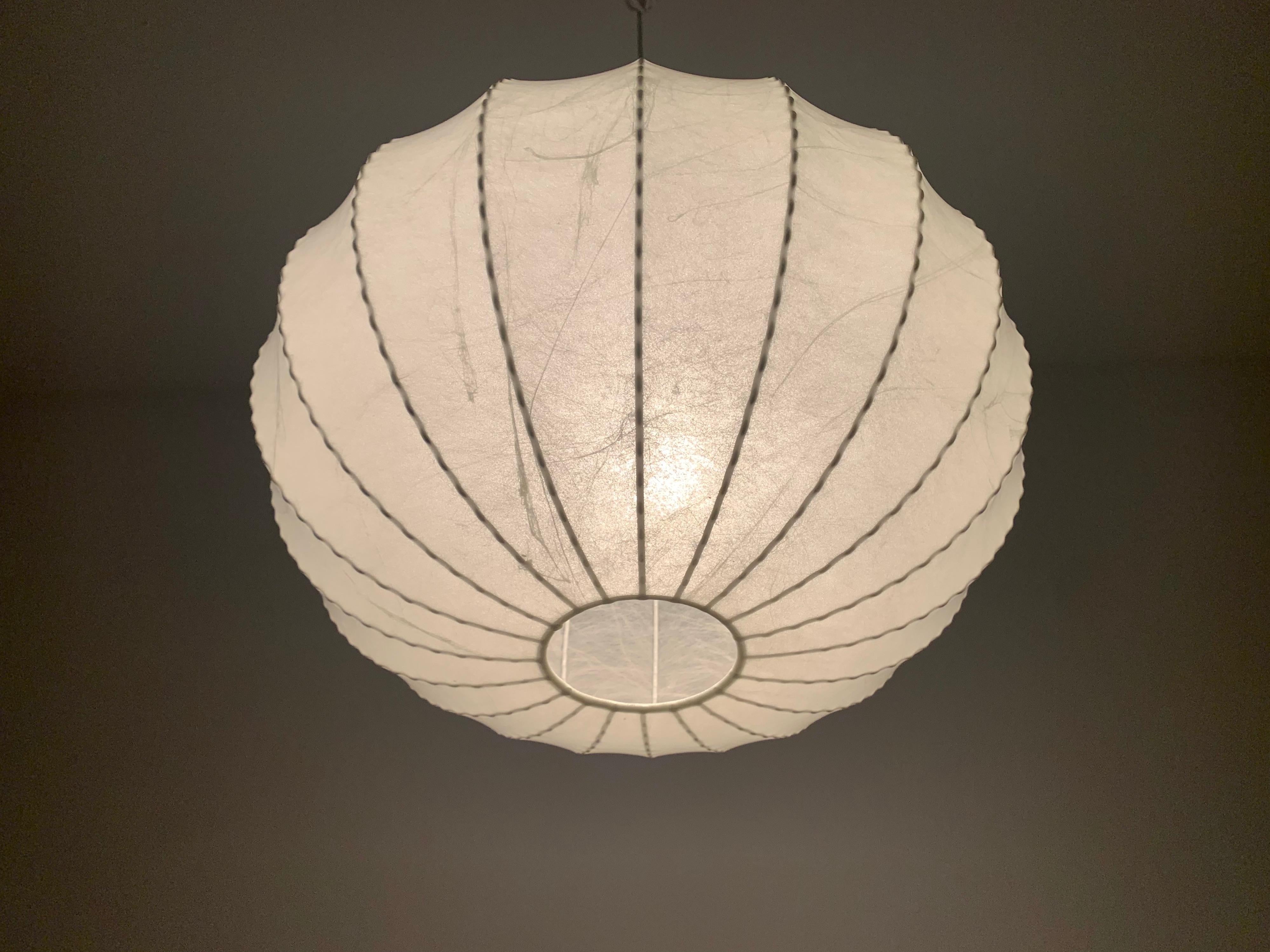Cocoon Pendant Lamp For Sale 4