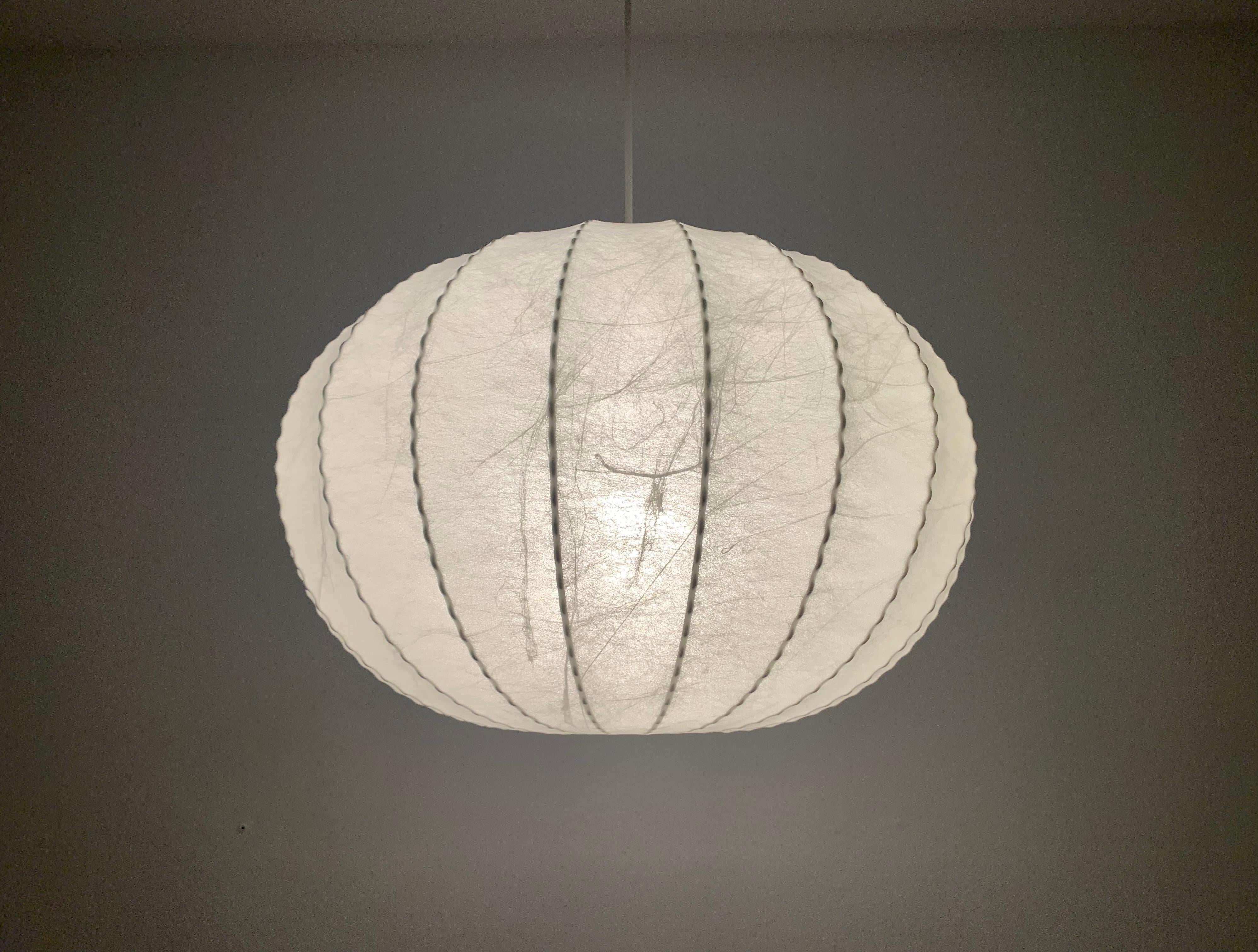 Cocoon Pendant Lamp For Sale 1