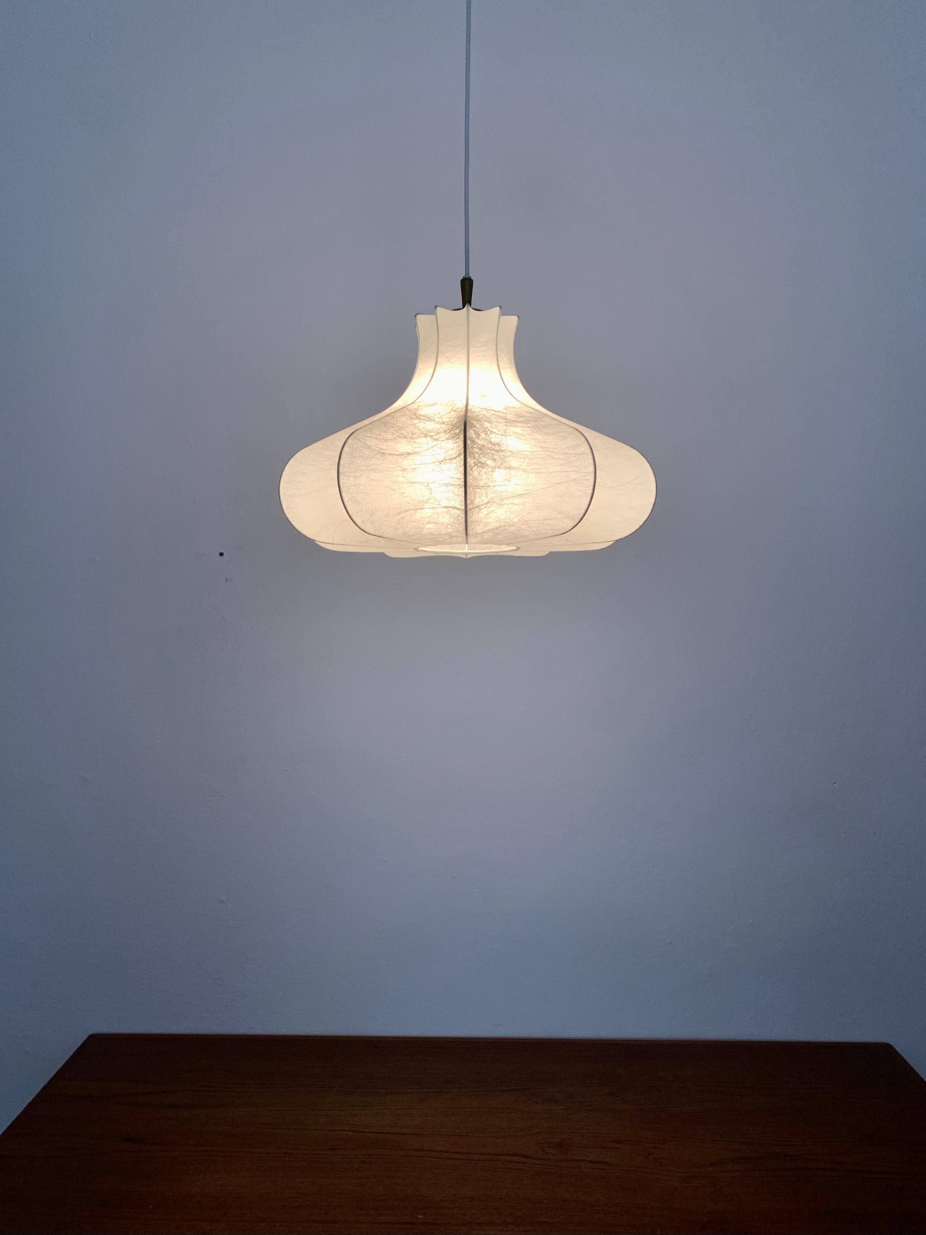 Lampada a sospensione Cocoon 1