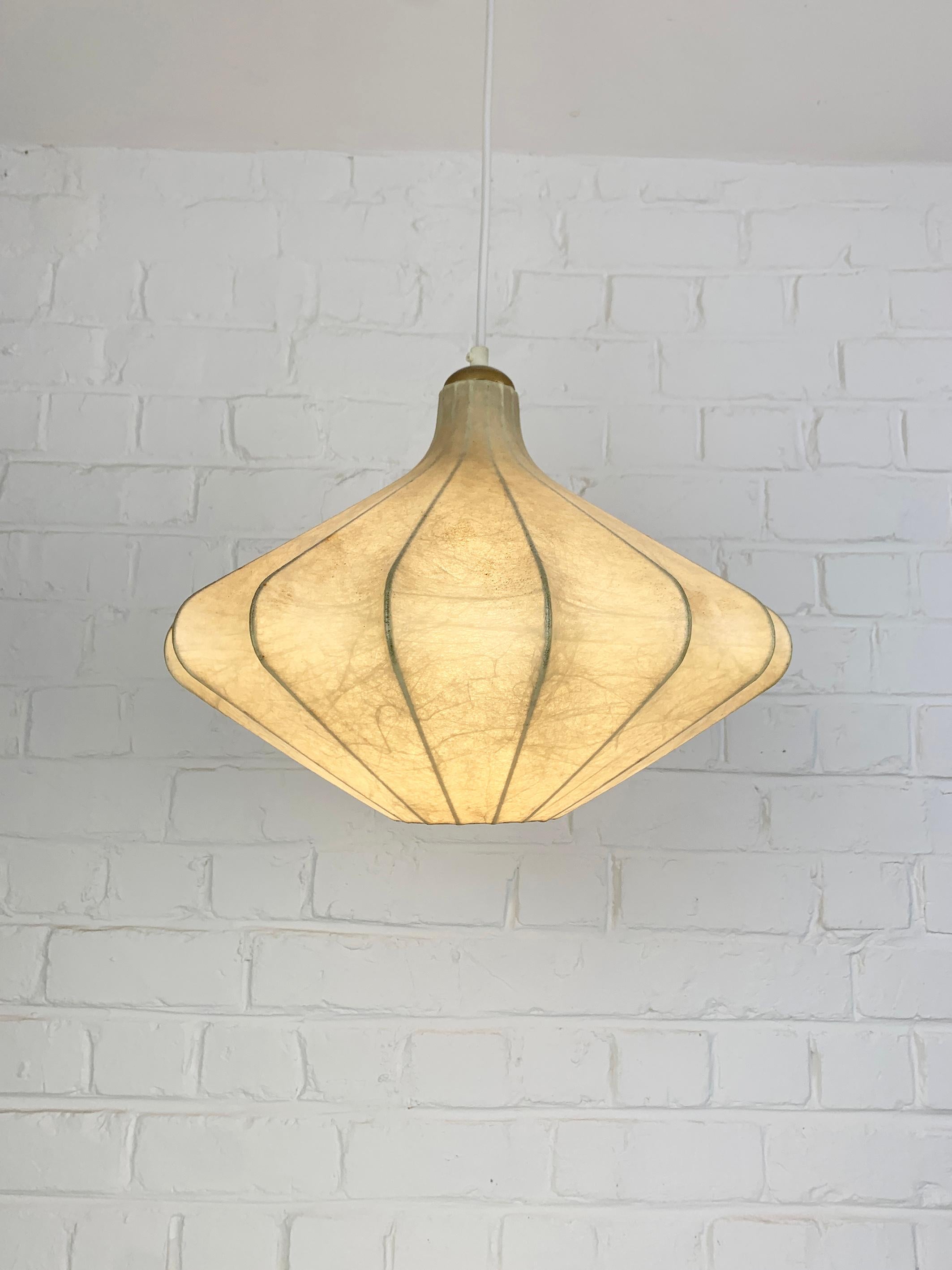 Cocoon Lights Colgante, Friedel Wauer para Goldkant Leuchten, Años 60 Moderno de mediados de siglo en venta