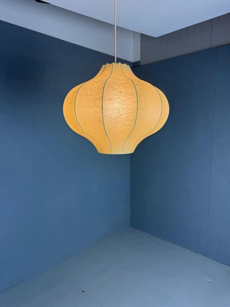 Cocoon Pendelleuchte, guter Zustand -Achille Castiglioni Stil 1960er Jahre im Angebot 3