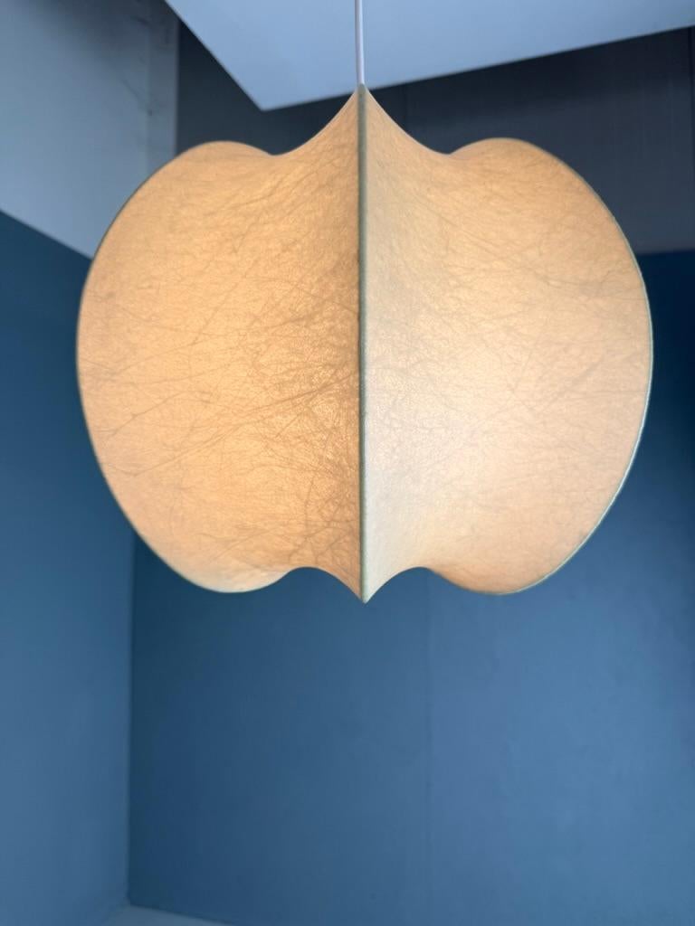 Lampe pendentif Cocoon en bon état -Achille Castiglioni style années 1960 7