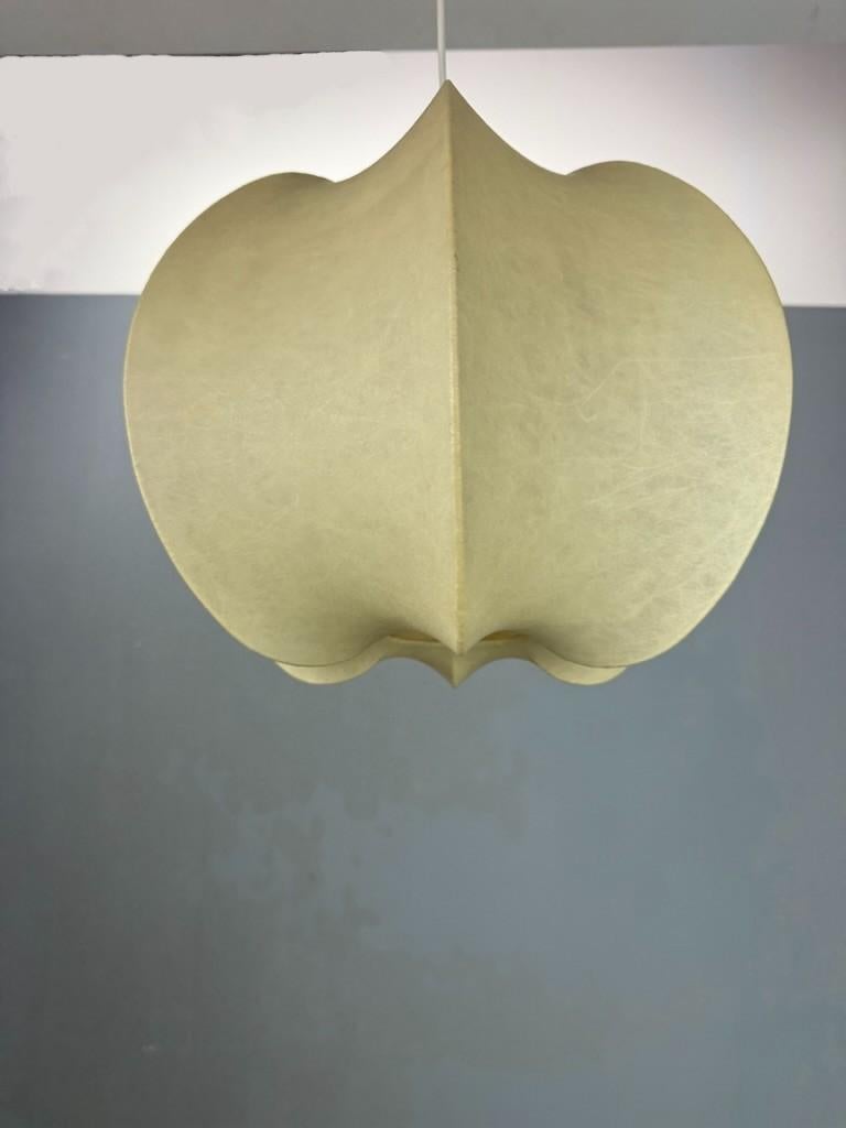 Lampe pendentif Cocoon en bon état -Achille Castiglioni style années 1960 2