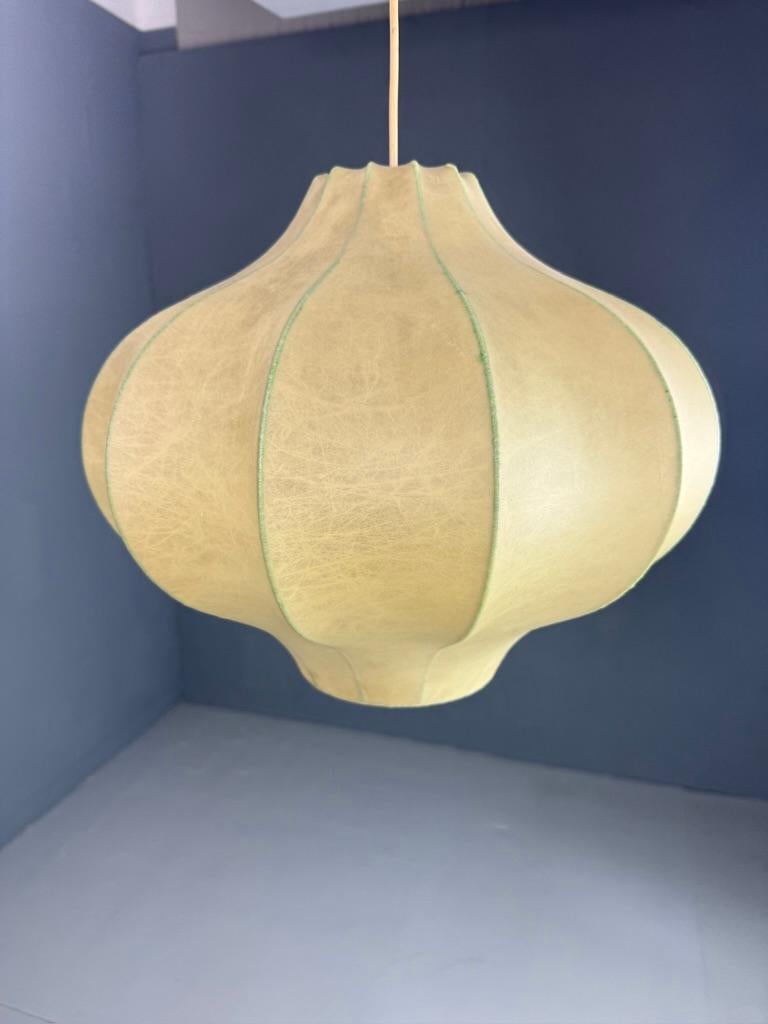 Cocoon Pendelleuchte, guter Zustand -Achille Castiglioni Stil 1960er Jahre im Angebot 2