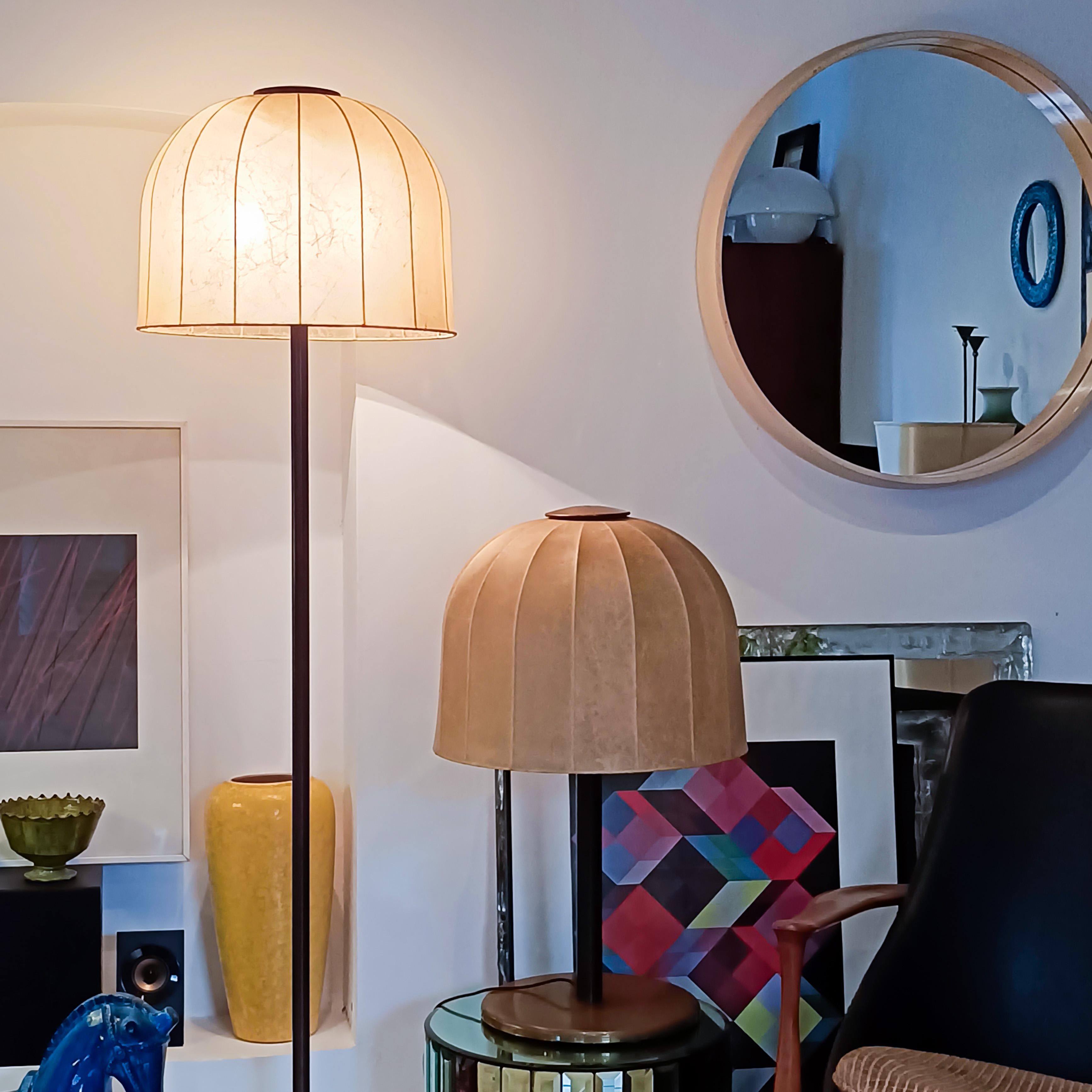 Cocoon resin. Brutalist floor lamp by Estiluz, Spain, 1970s For Sale 11