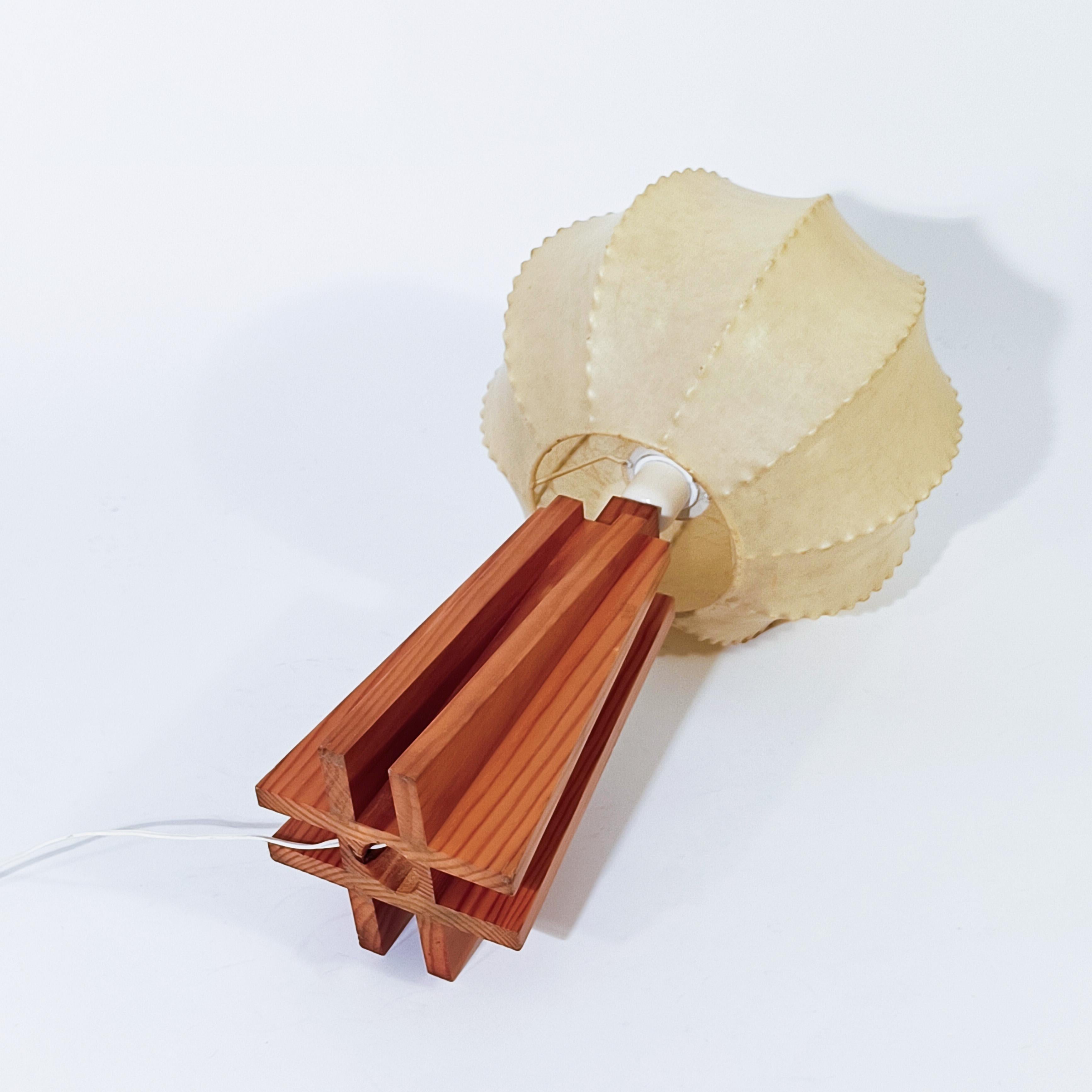 Résine de cocon. Lampe de table de style brutaliste par Friedel Wauer, Allemagne, années 1970 en vente 7