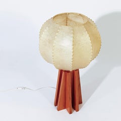 Cocoon-Harz. Tischleuchte im brutalistischen Stil von Friedel Wauer, Deutschland, 1970er Jahre