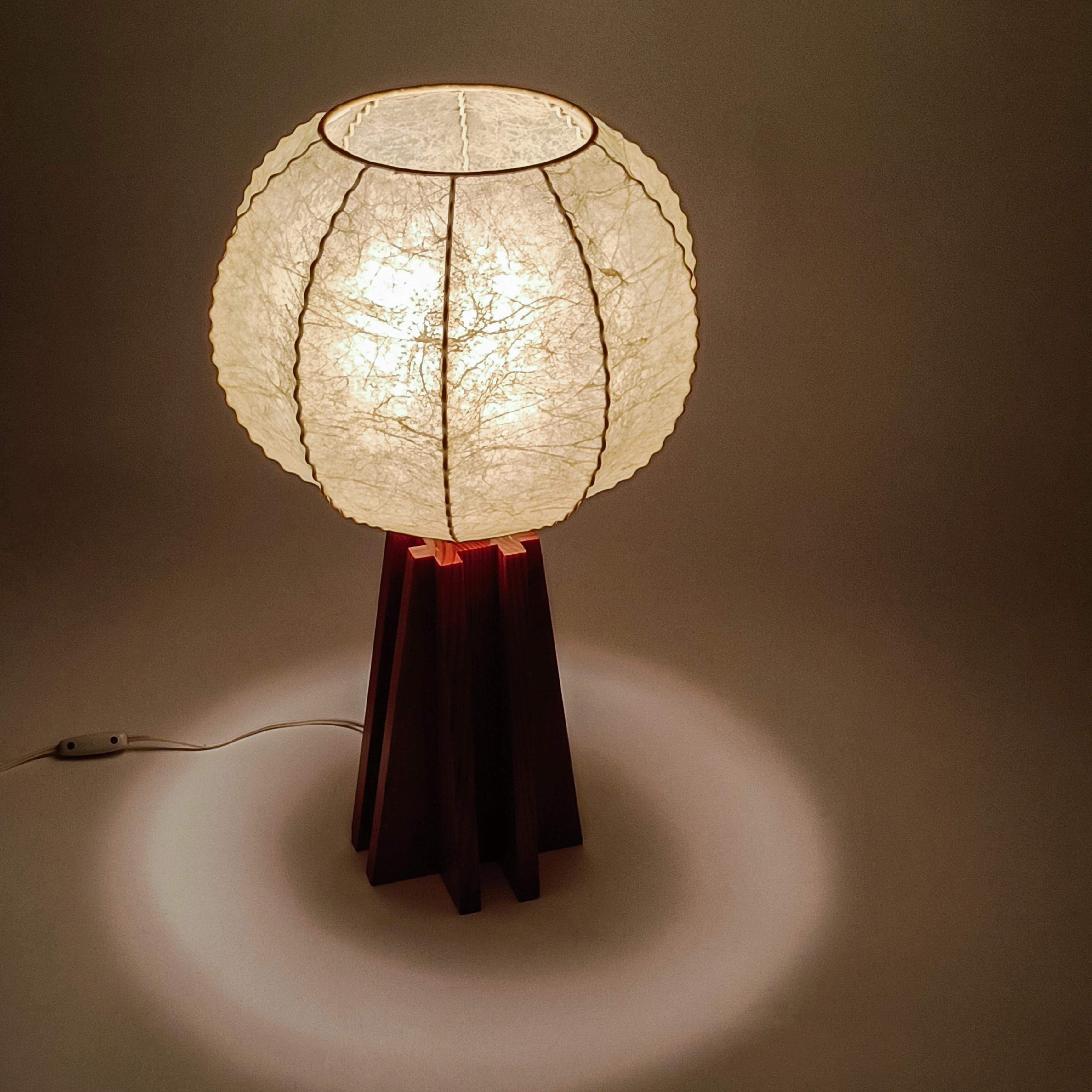 Résine de cocon. Lampe de table de style brutaliste par Friedel Wauer, Allemagne, années 1970 Bon état - En vente à SANT ADRIÀ DE BESÒS, ES