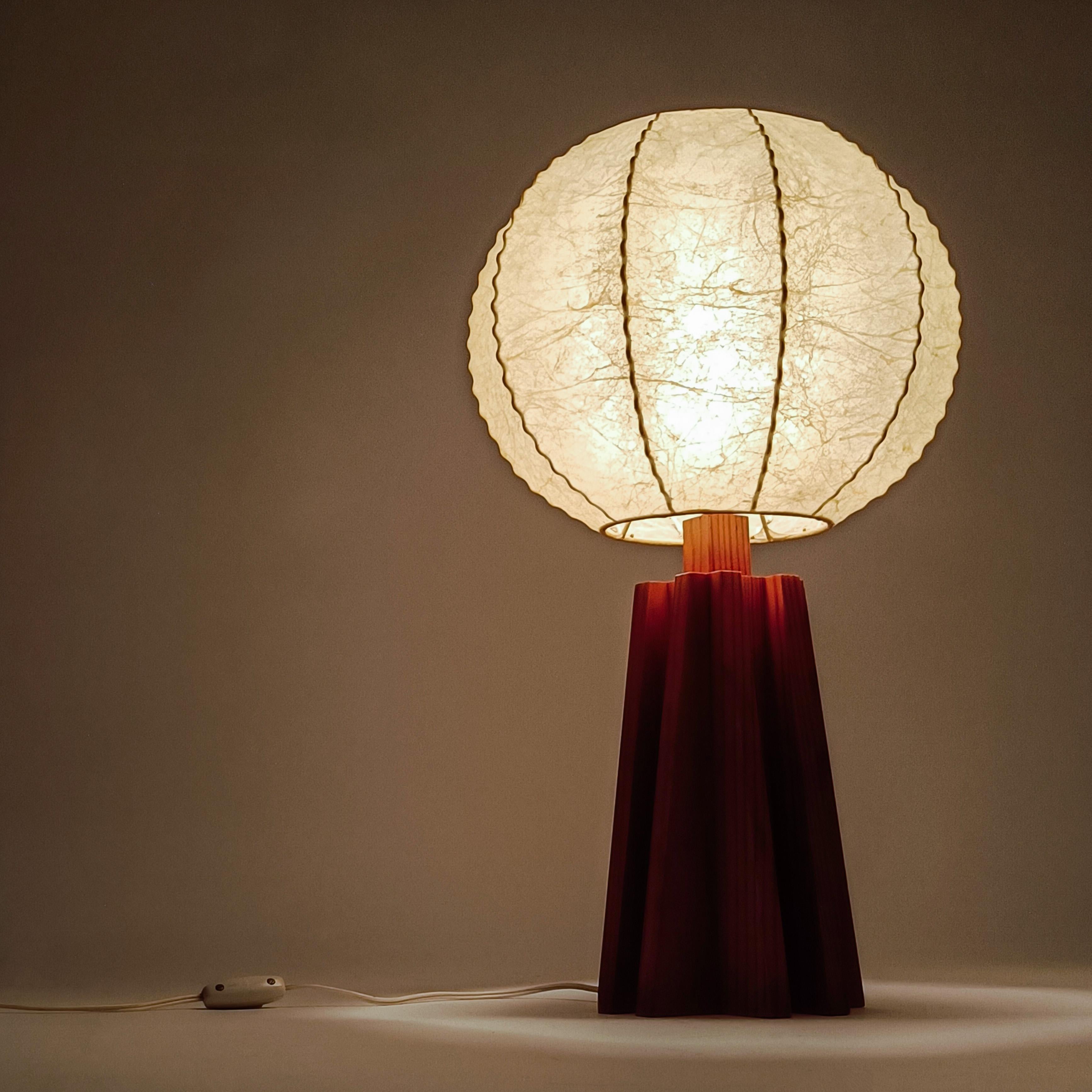 Fin du 20e siècle Résine de cocon. Lampe de table de style brutaliste par Friedel Wauer, Allemagne, années 1970 en vente