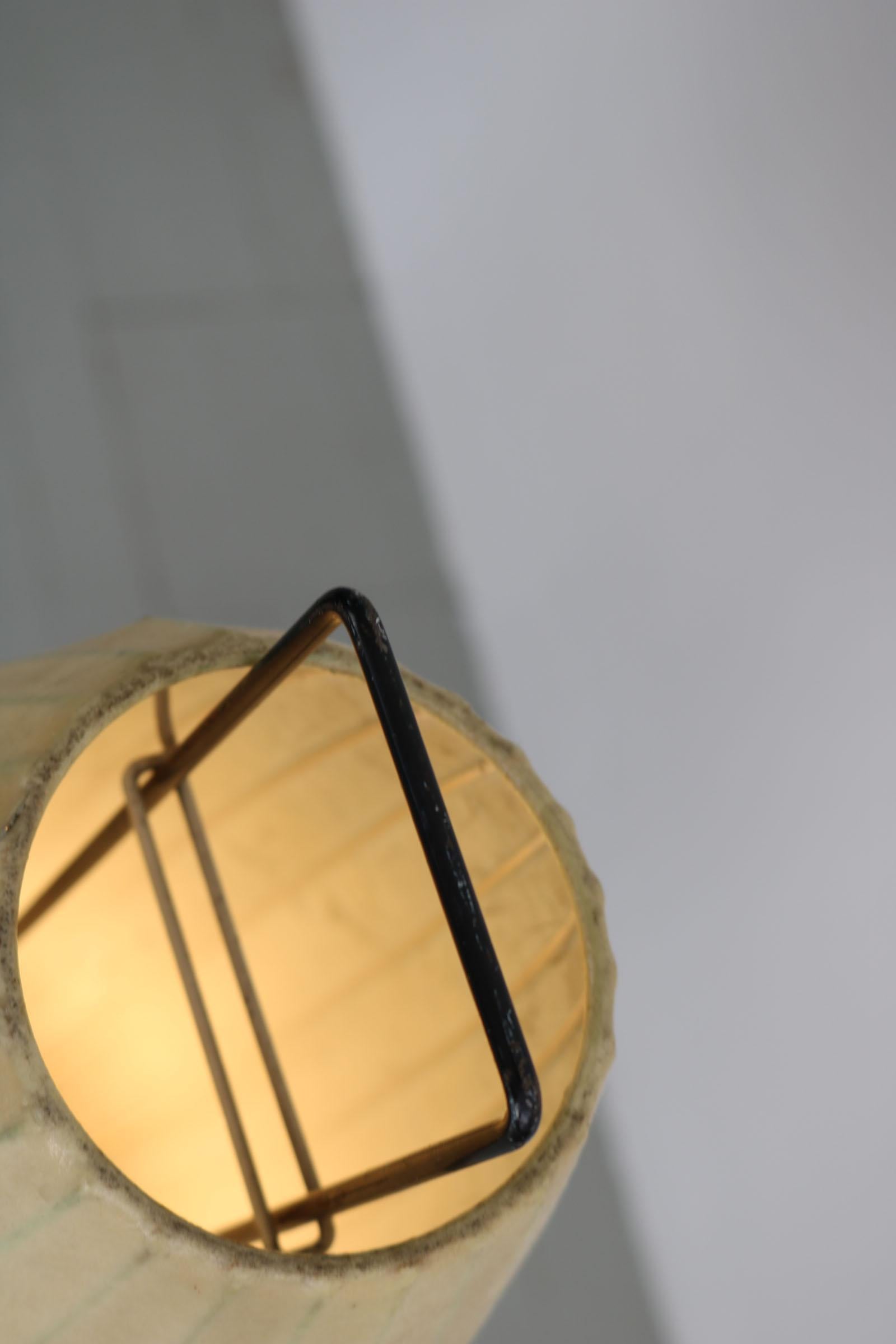 Cocoon shaped Three-legged floor lamp from the 60s in mid-century style. For Sale 7