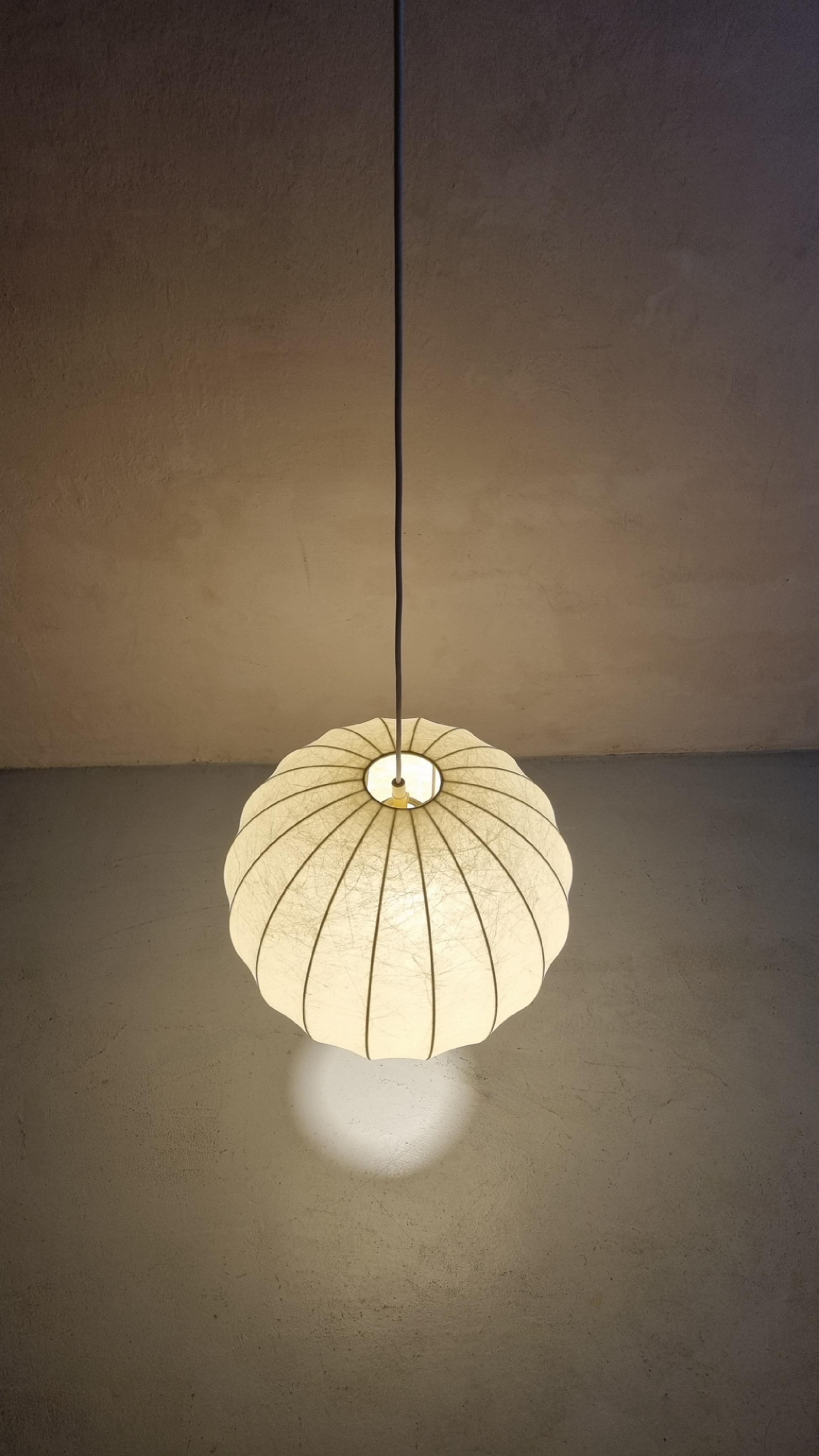 Mid-20th Century Cocoon Suspension Lamp, Italian Manufacture, 1960s For Sale