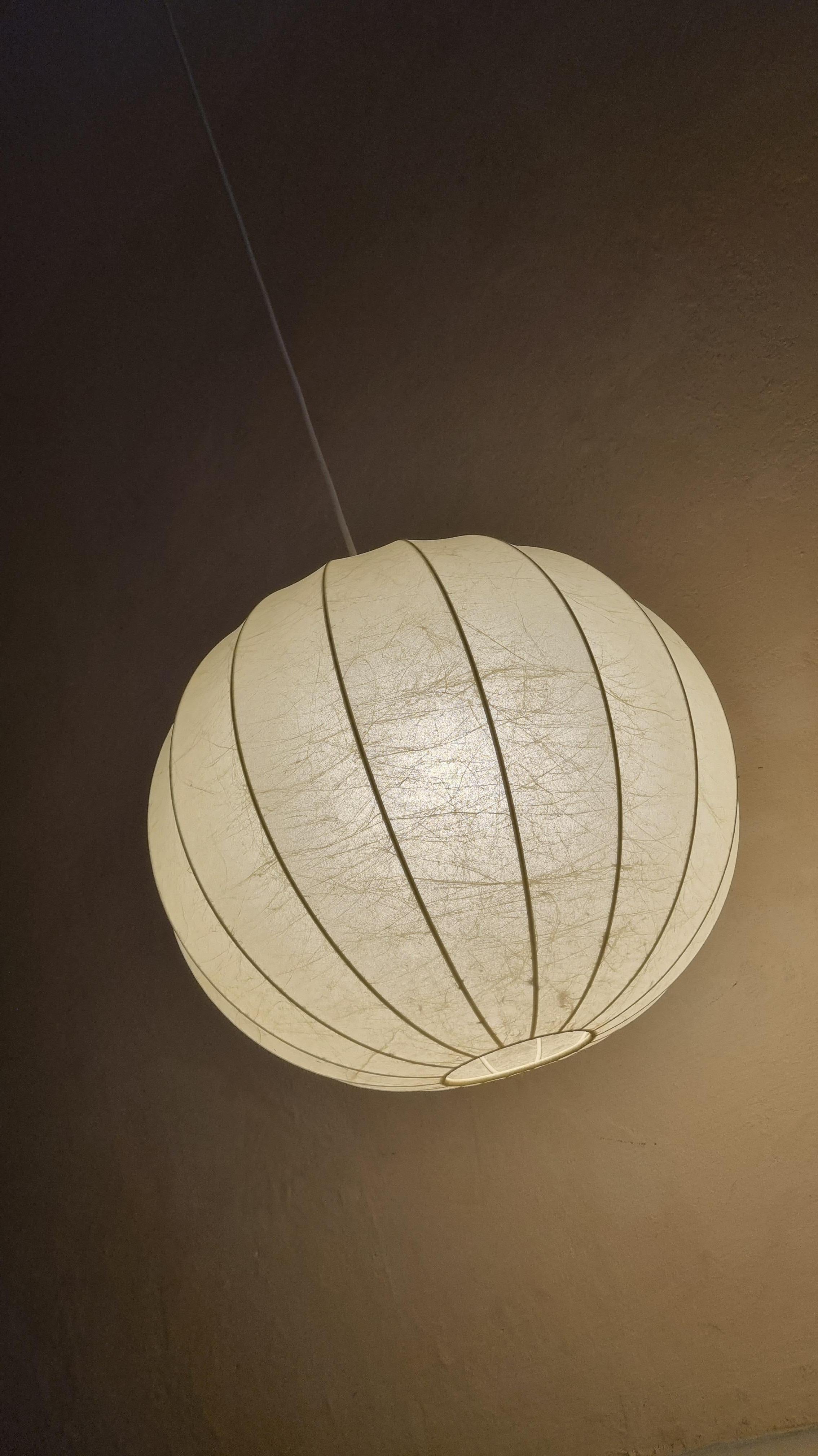 Metal Cocoon Suspension Lamp, Italian Manufacture, 1960s For Sale