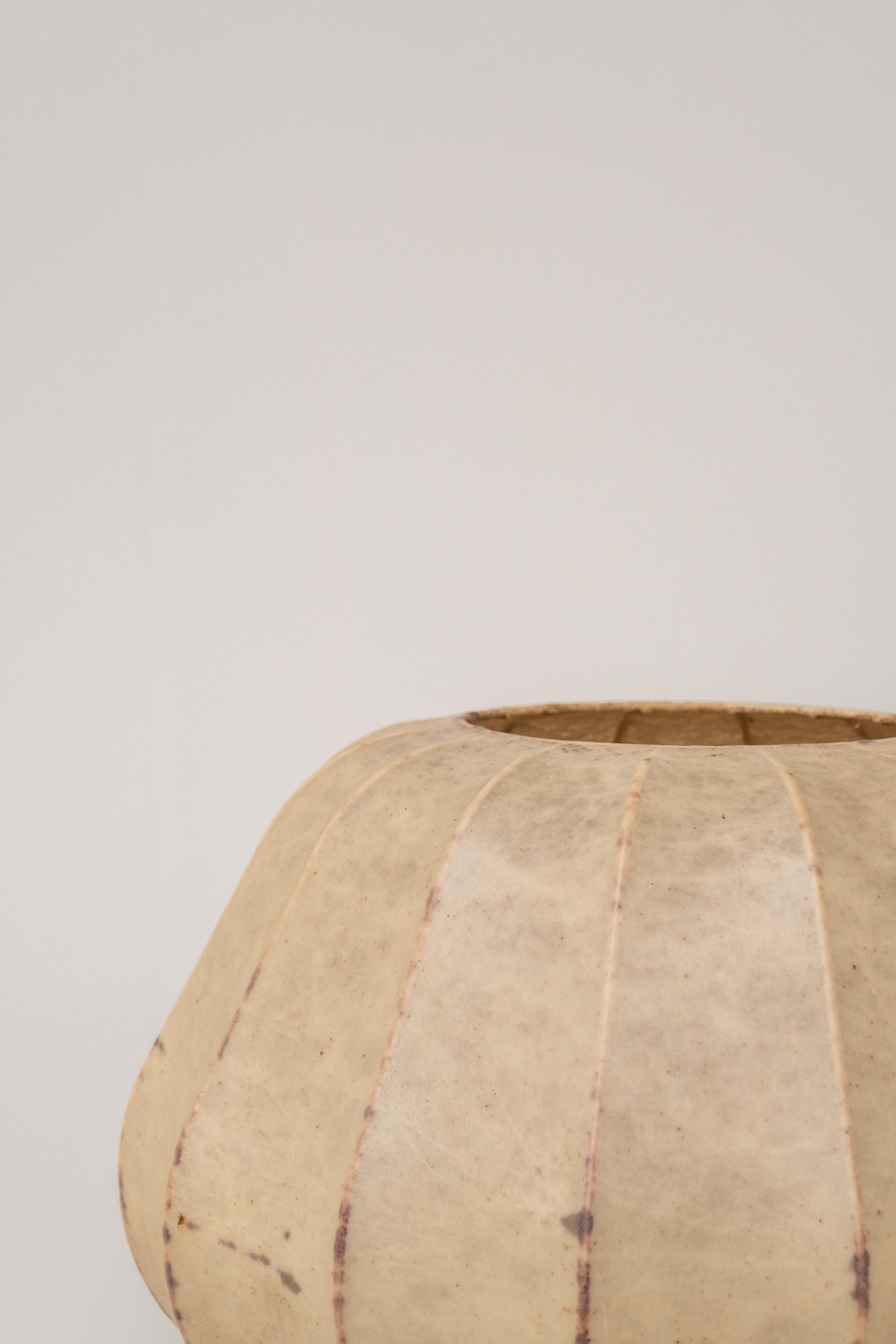 20ième siècle Lampe de table Cocoon, années 1970 en vente