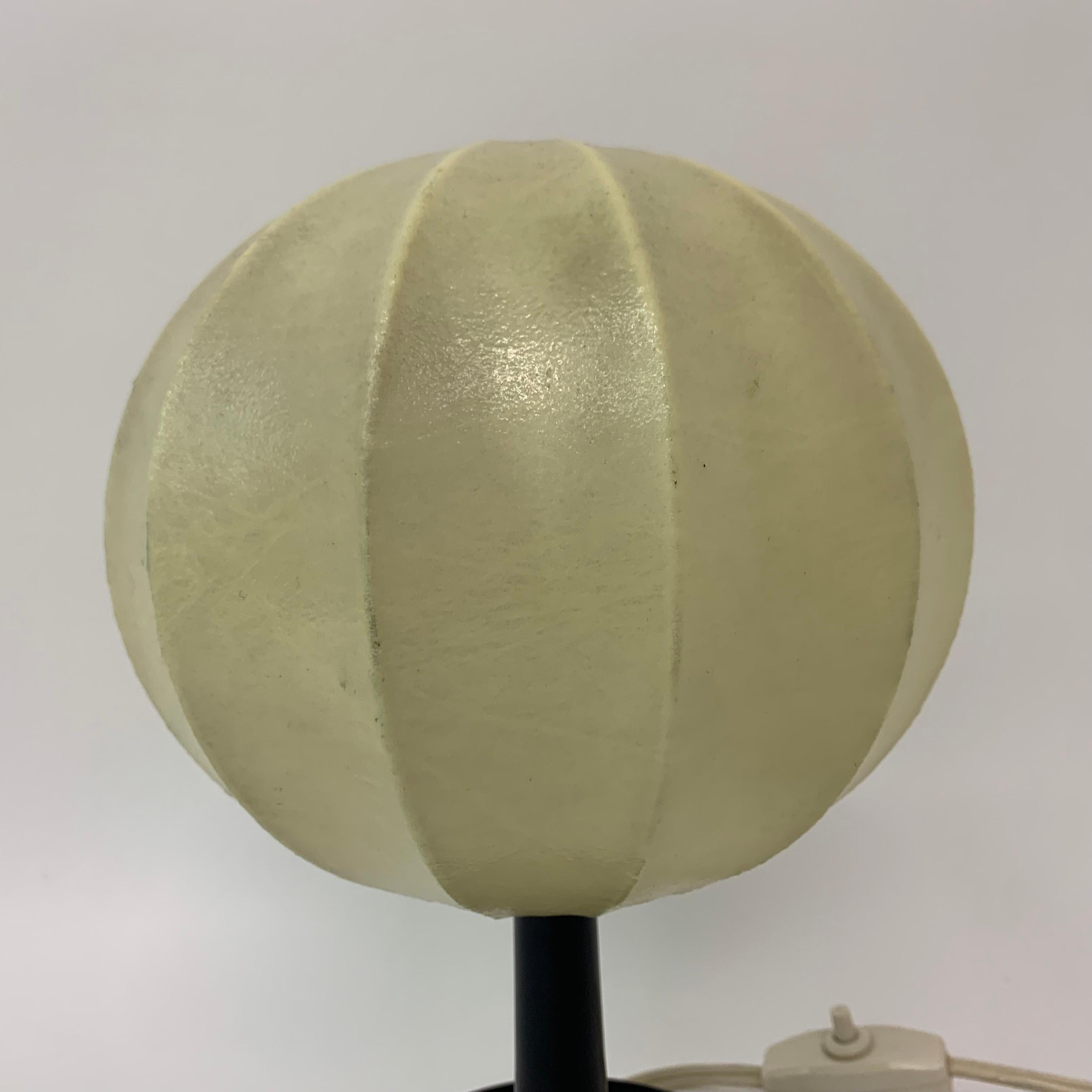 Cocoon-Tischlampe von Alfred Wauer für Goldkant, 1960er Jahre 9