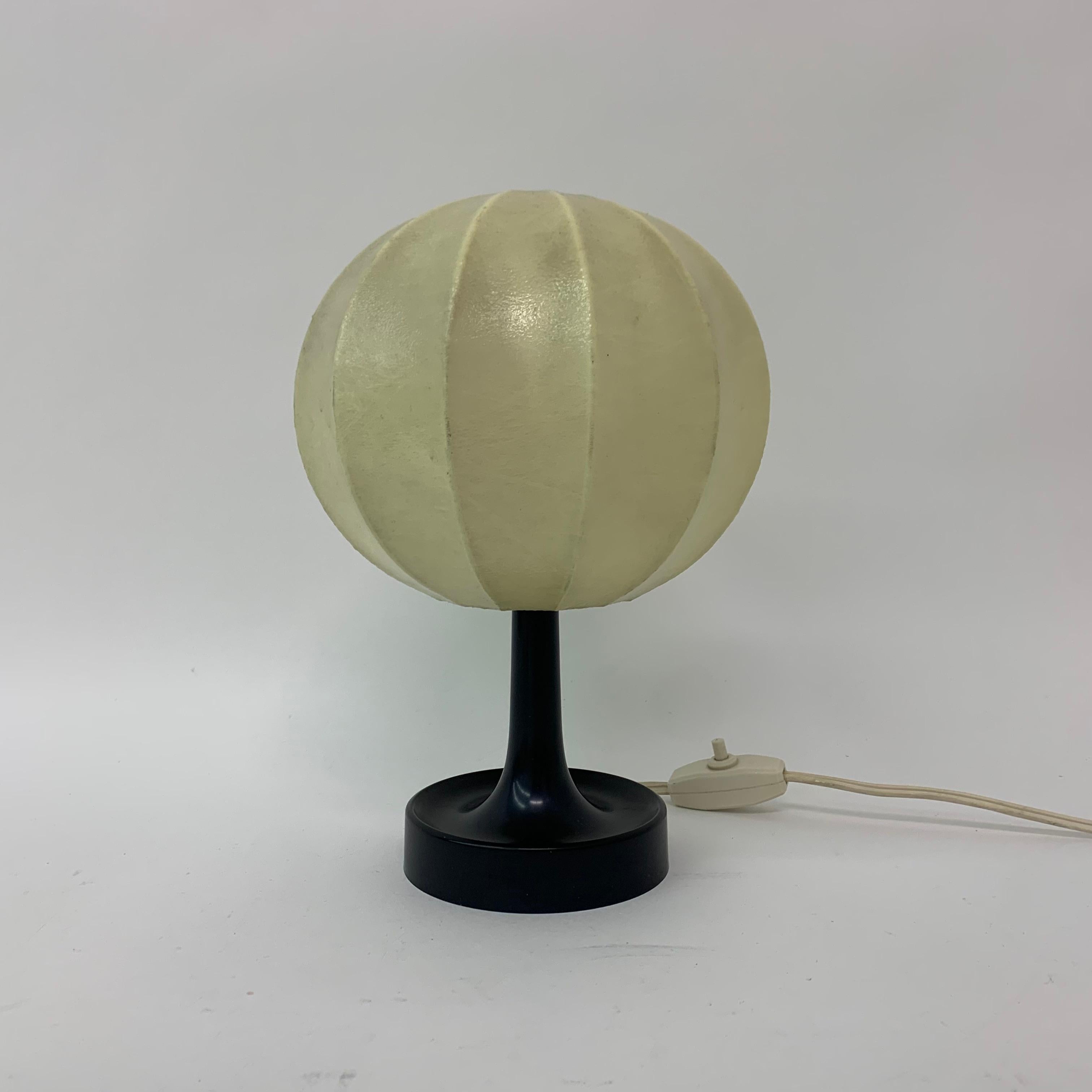 Cocoon-Tischlampe von Alfred Wauer für Goldkant, 1960er Jahre 10