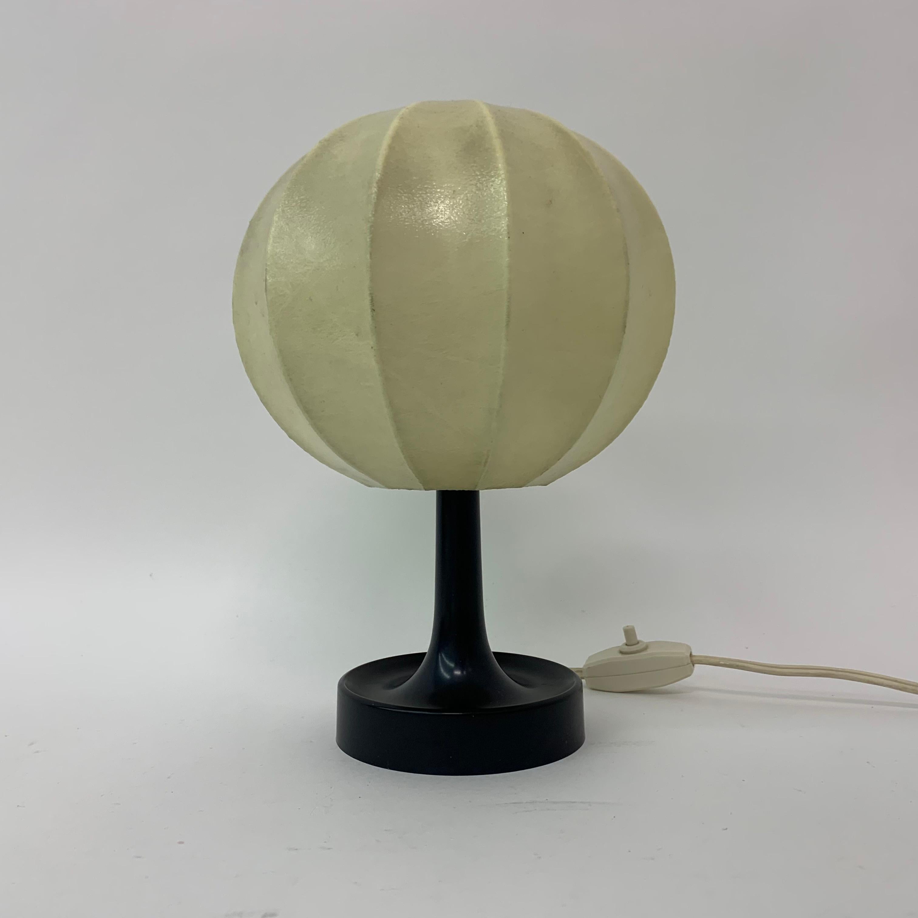 Cocoon-Tischlampe von Alfred Wauer für Goldkant, 1960er Jahre 13