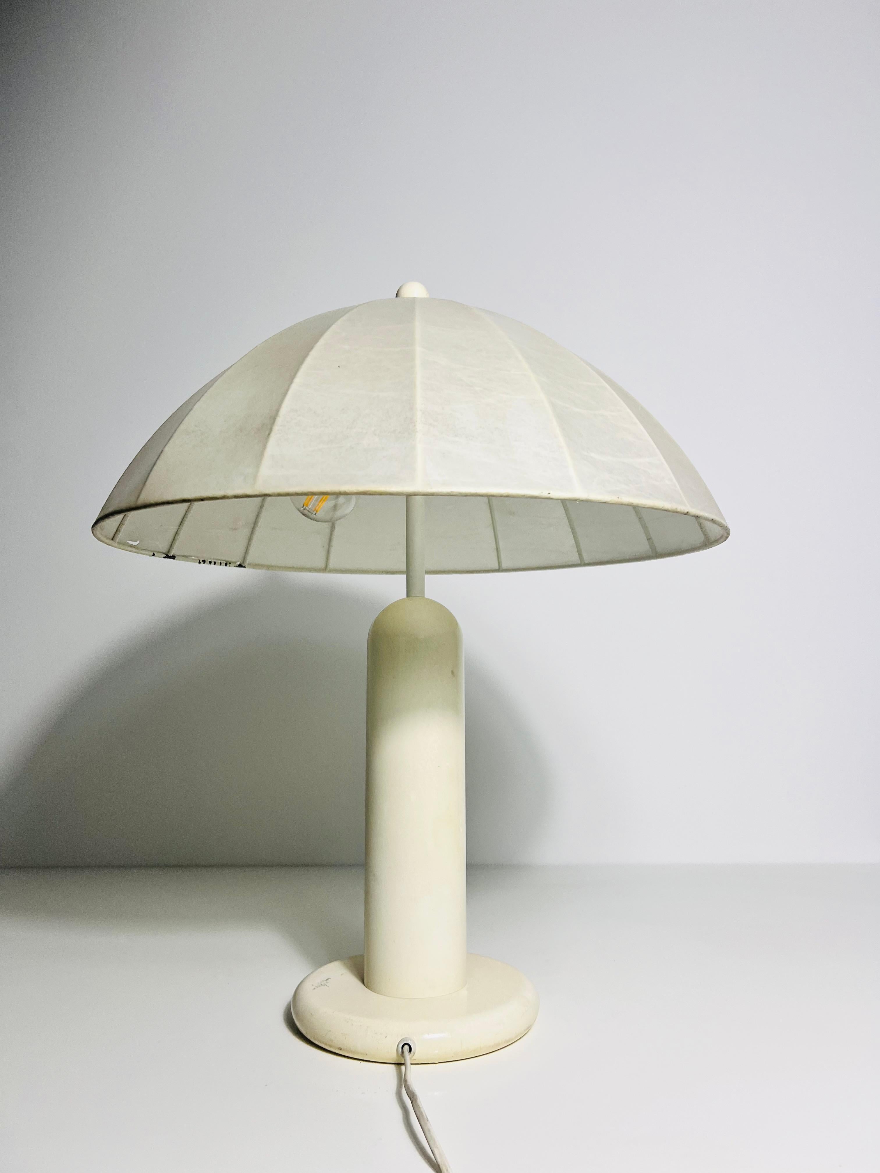 Lampada da tavolo Cocoon di Goldkant, Germania, anni '60 In condizioni discrete in vendita a Hagenbach, DE