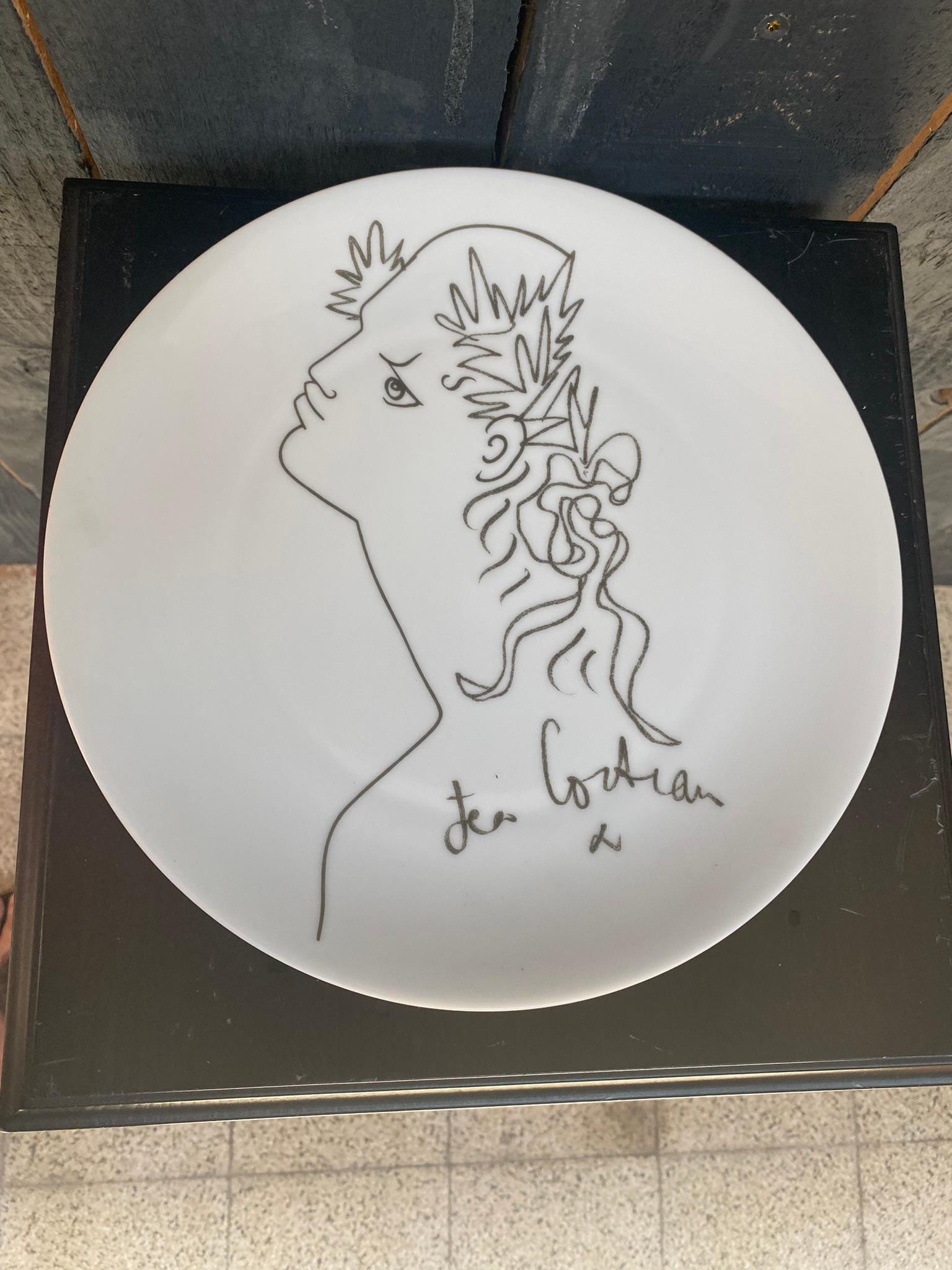 Cocteau Jean Limoges Porcelain Plate, Signed In Good Condition For Sale In Saint-Ouen, FR