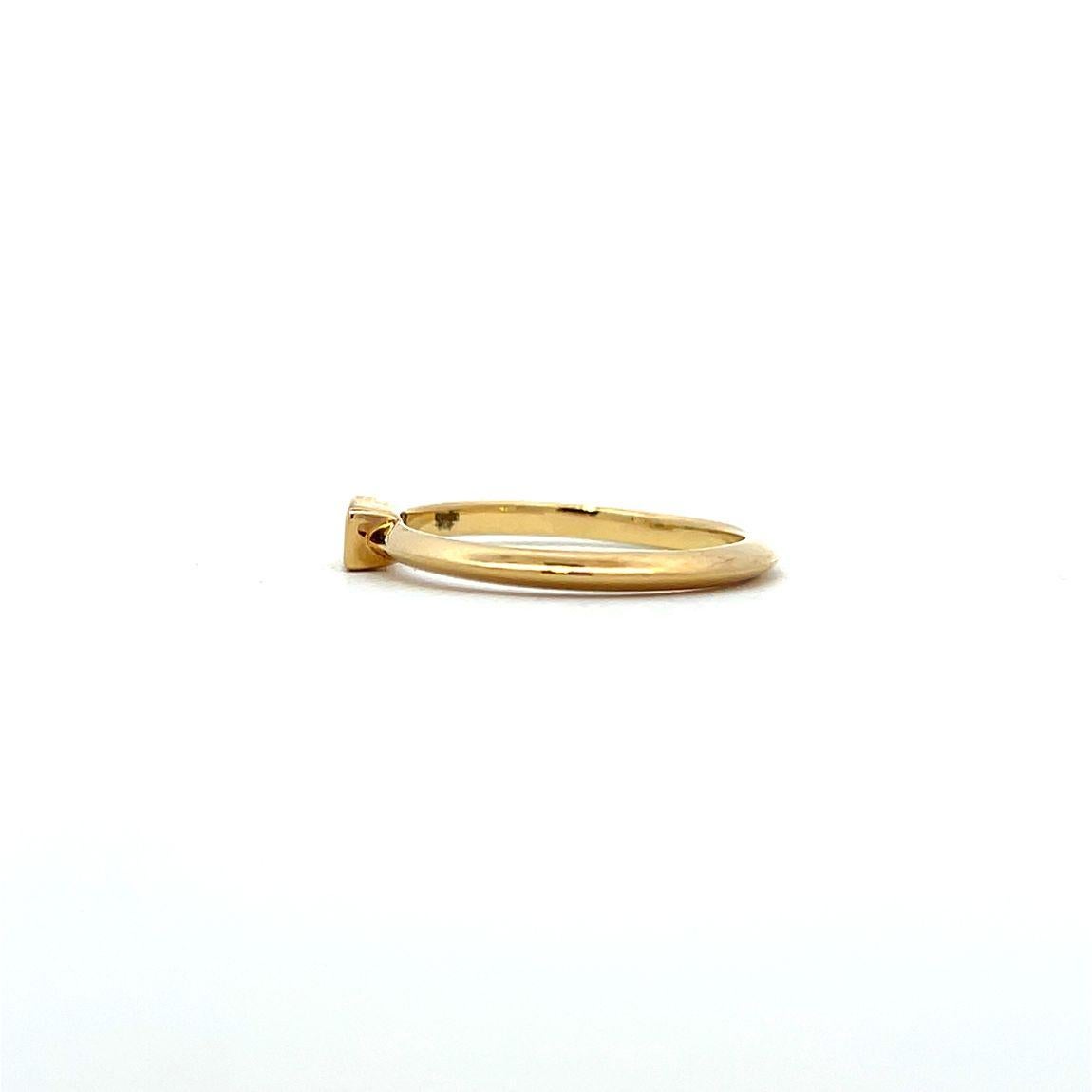 En vente :  codebyEdge, bague empilable personnalisable en or jaune 18 carats avec diamants 6