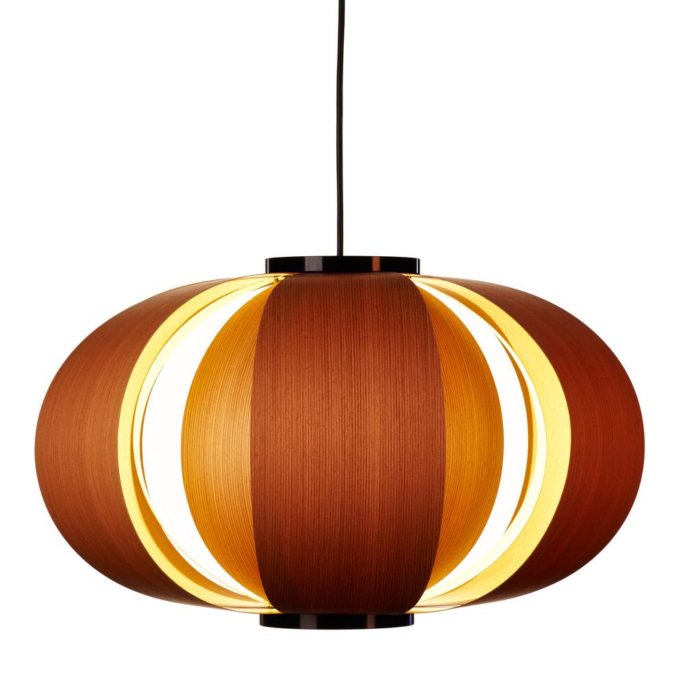 Disa hanging lamp designed by the architect J.A. Coderch in 1954. It is an iconic reference of the lightning design. Edited and manufactured by Tunds, made with high-quality raw materials and respecting the environment at the same time.

The DISA