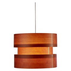 Petite lampe à suspension en bois de ciseau Coderch de Tunds