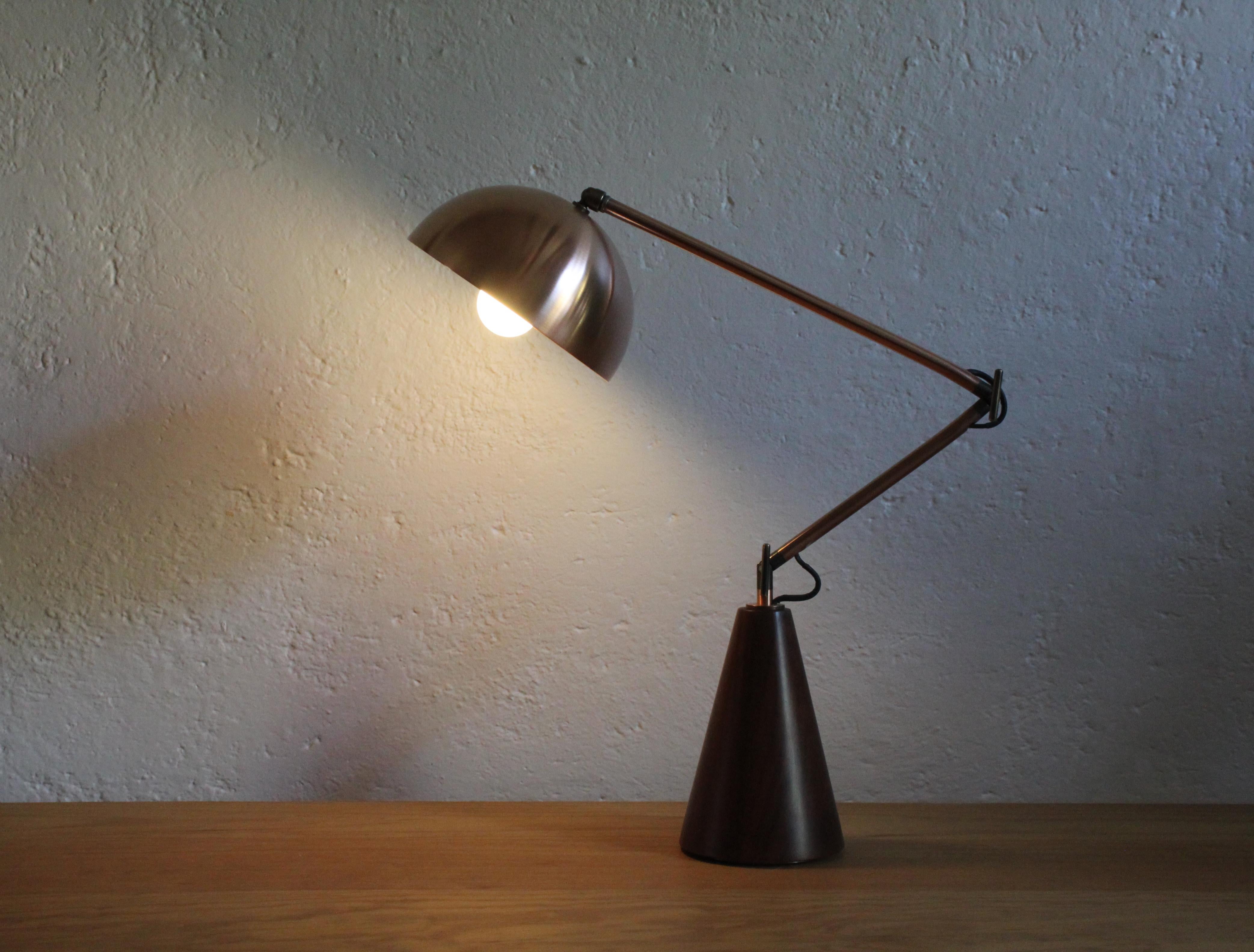 Copper Codos De Mesa Table Lamp by Maria Beckmann, Represented by Tuleste Factory For Sale
