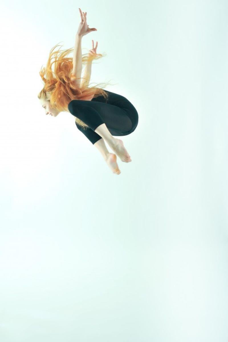 Still-Life Photograph Cody Choi - Danseuse : Karolina #2, photographie, natures mortes, contemporaine, danse 