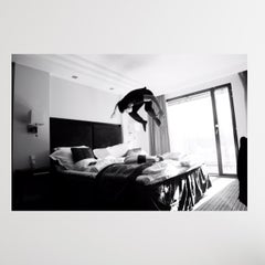 Self-Portrait #10 - 30x40", photographie, nature morte, contemporaine, danse