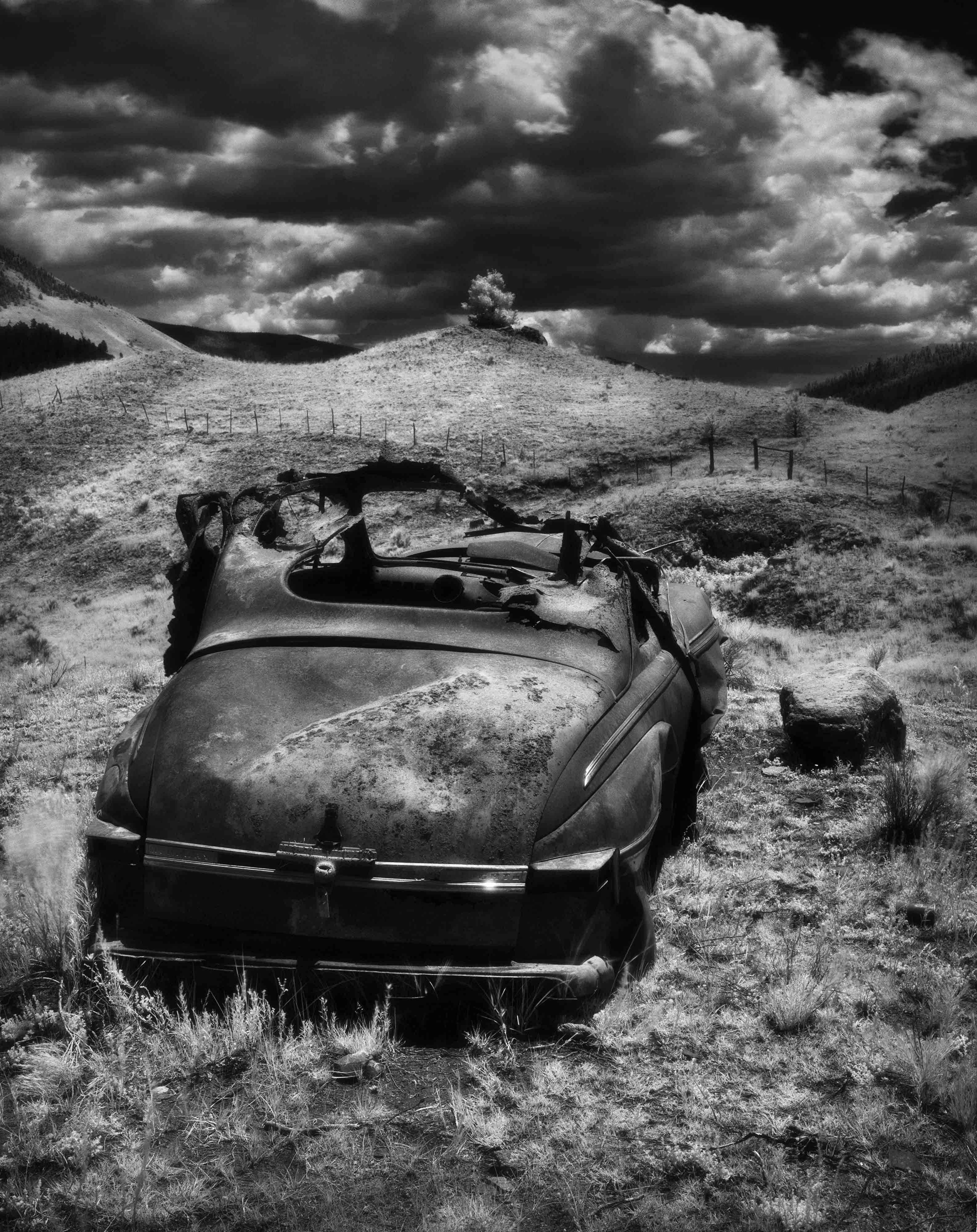 Black and White Photograph de Cody S. Brothers - Fotografía de paisaje: "Fin del camino
