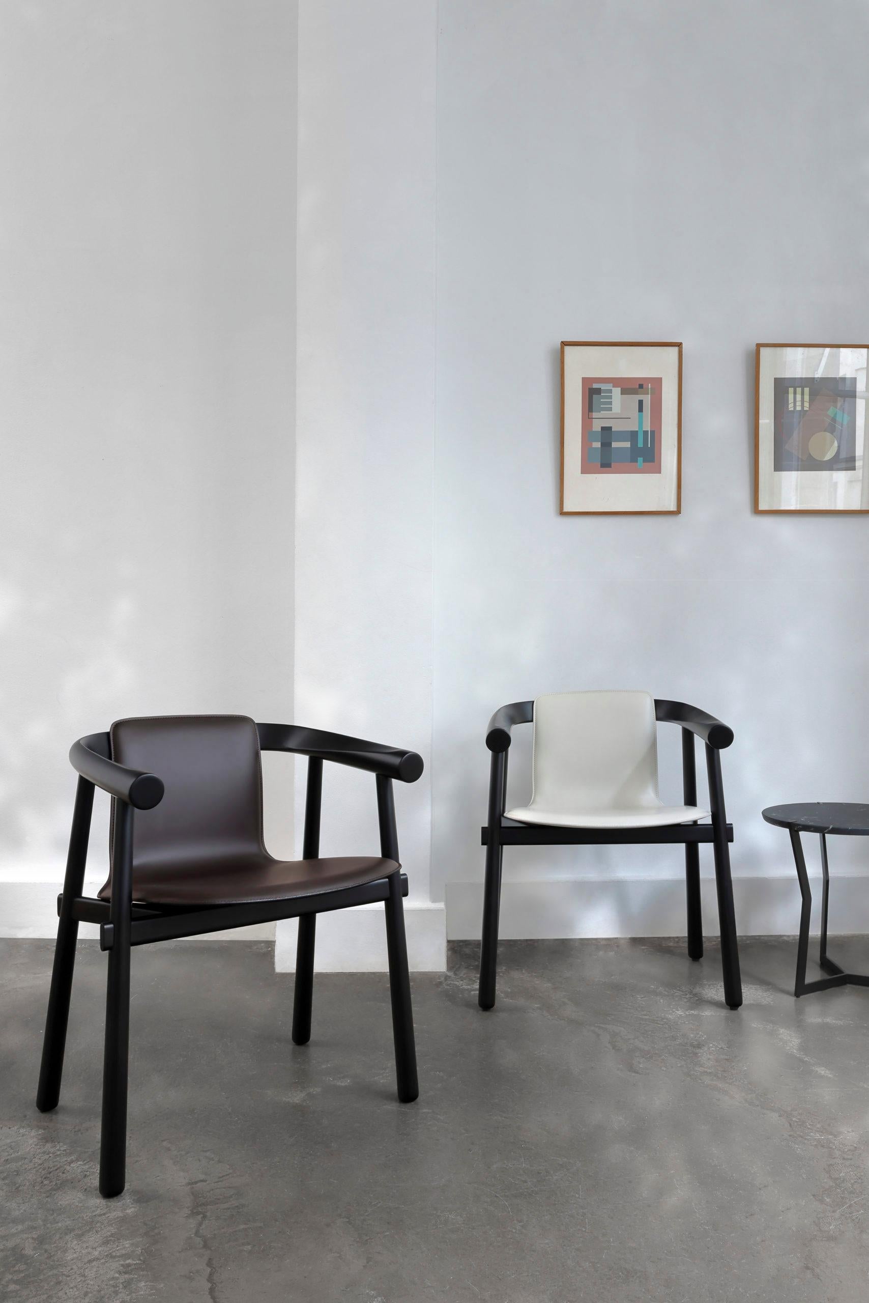 XXI secolo e contemporaneo CoEdition Altay Leather Lounge Chair di Patricia Urquiola in vendita